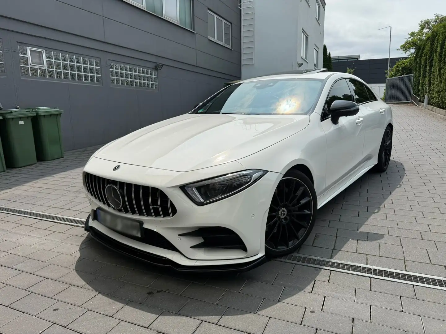 Mercedes-Benz CLS 220 d 9G-TRONIC AMG Line - 1