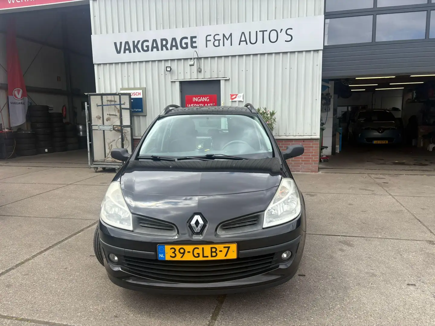 Renault Clio Estate 1.2-16V Corporate Zwart - 2