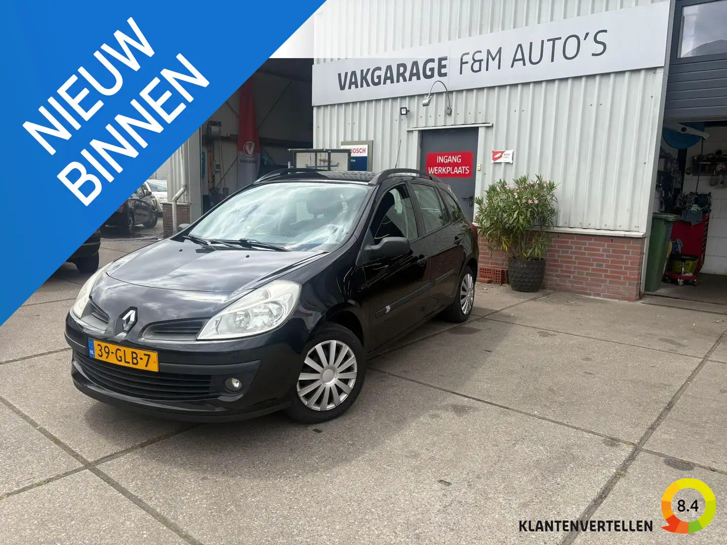 Renault Clio Estate 1.2-16V Corporate Zwart - 1