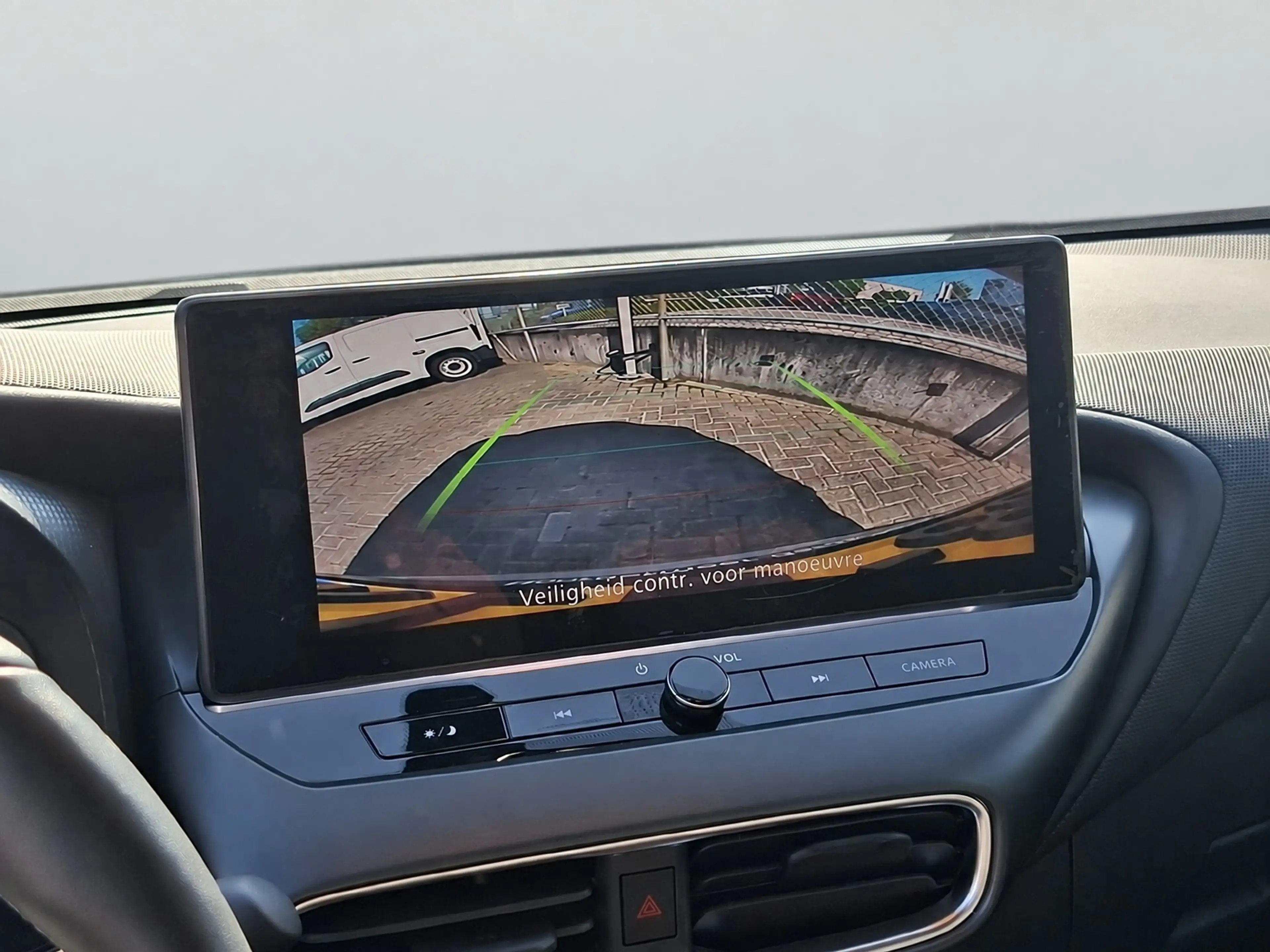Nissan Juke 1.0 DIG-T N-Design automaat / navigatie / camera — photo 14