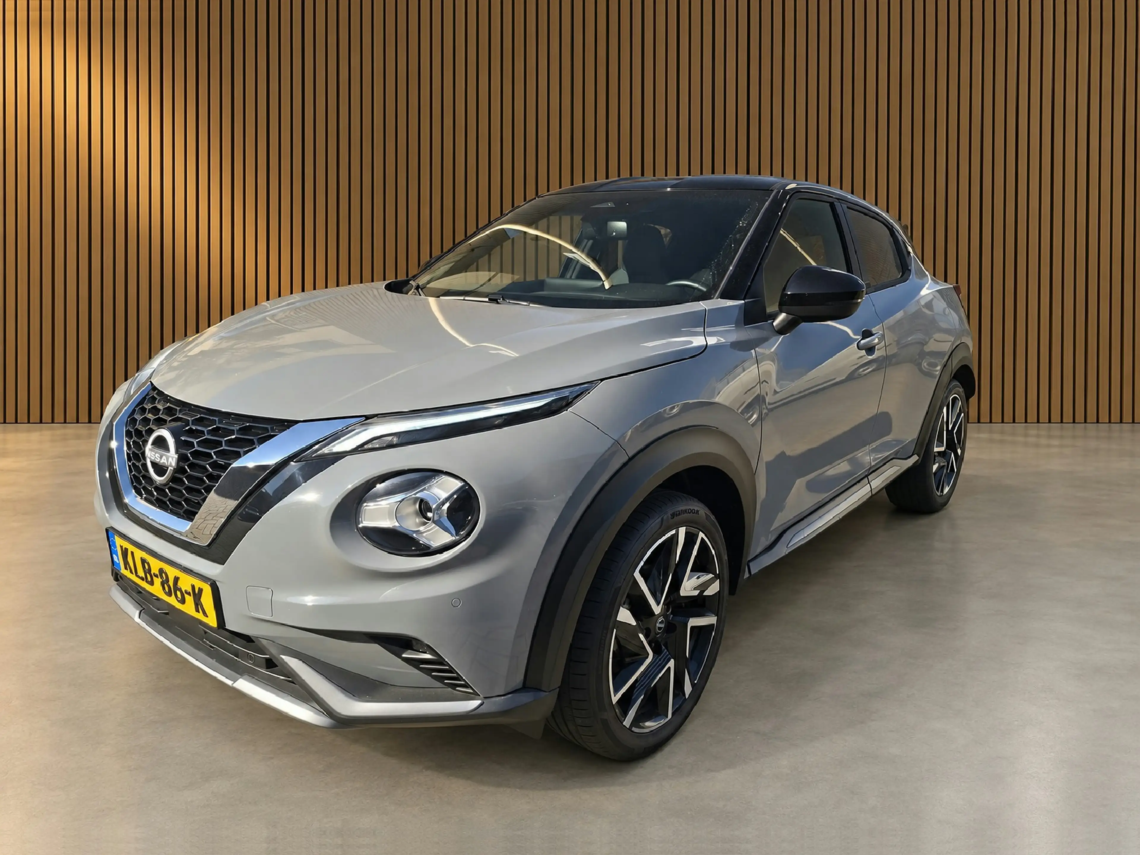 Nissan Juke 1.0 DIG-T N-Design automaat / navigatie / camera — photo 4