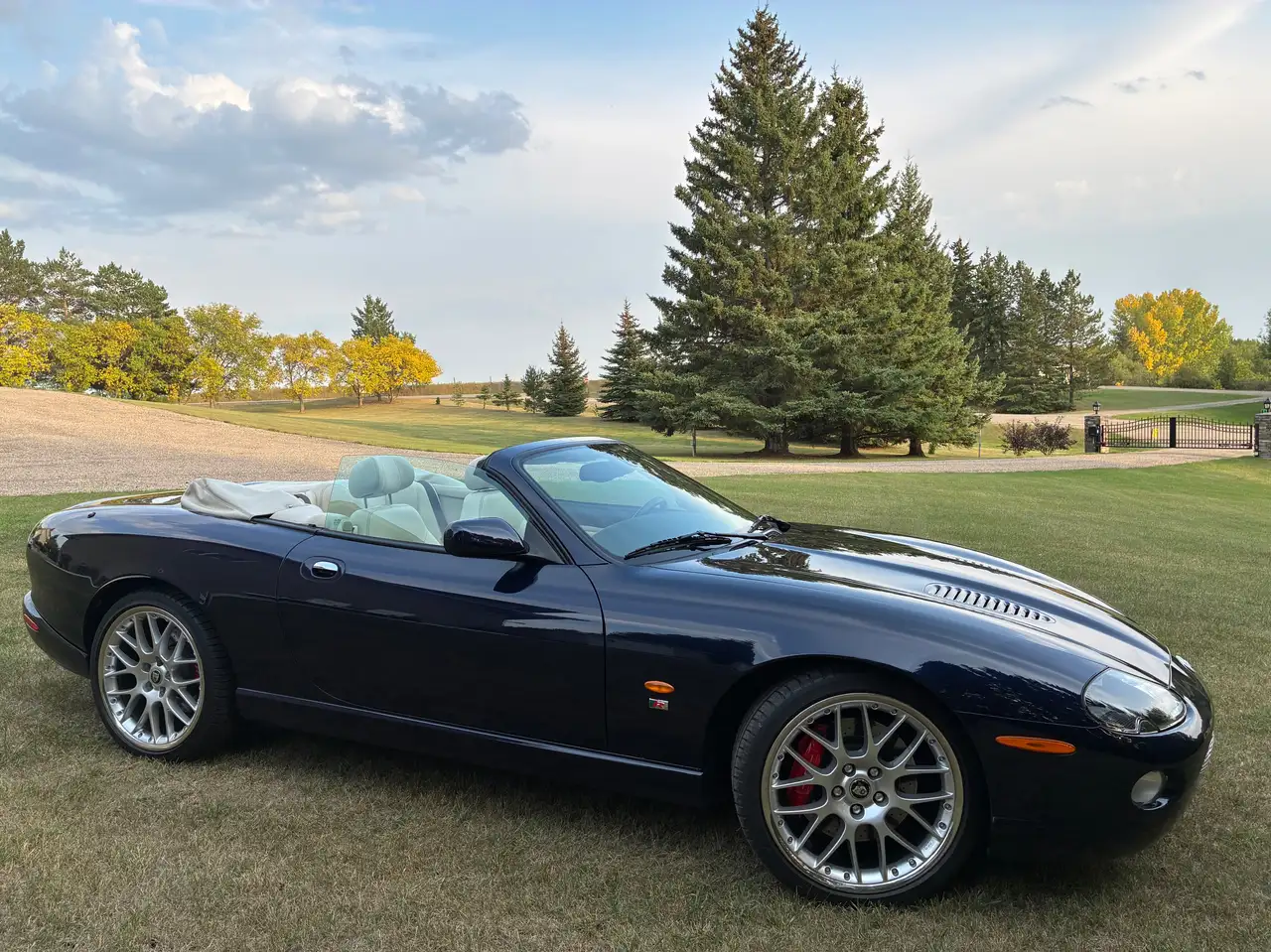 Jaguar XK снимка Jaguar XK