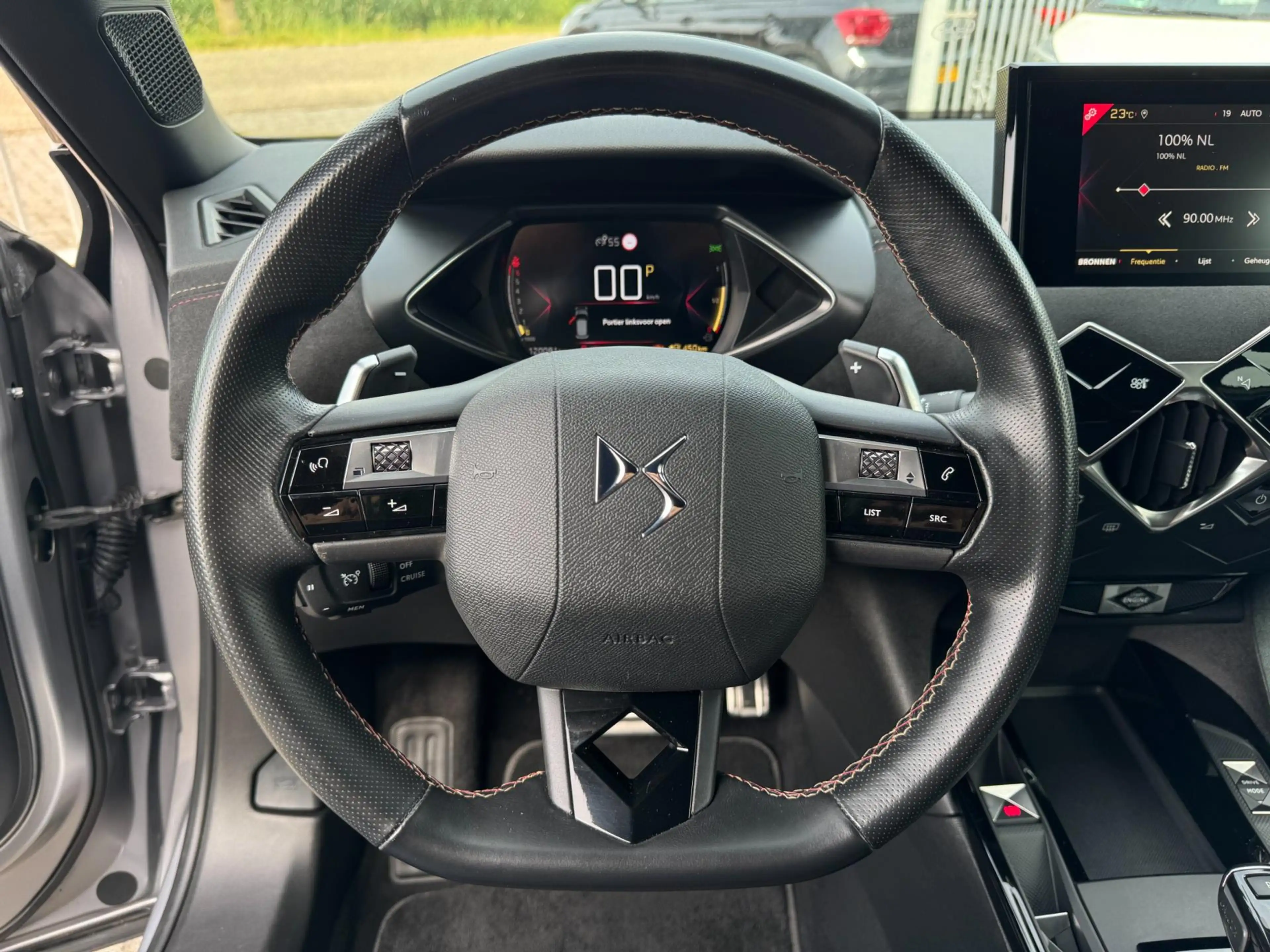 DS Automobiles DS 3 Crossback 1.2 PureTech Business AUTOMAAT / PDC / CARPLAY / C — photo 13