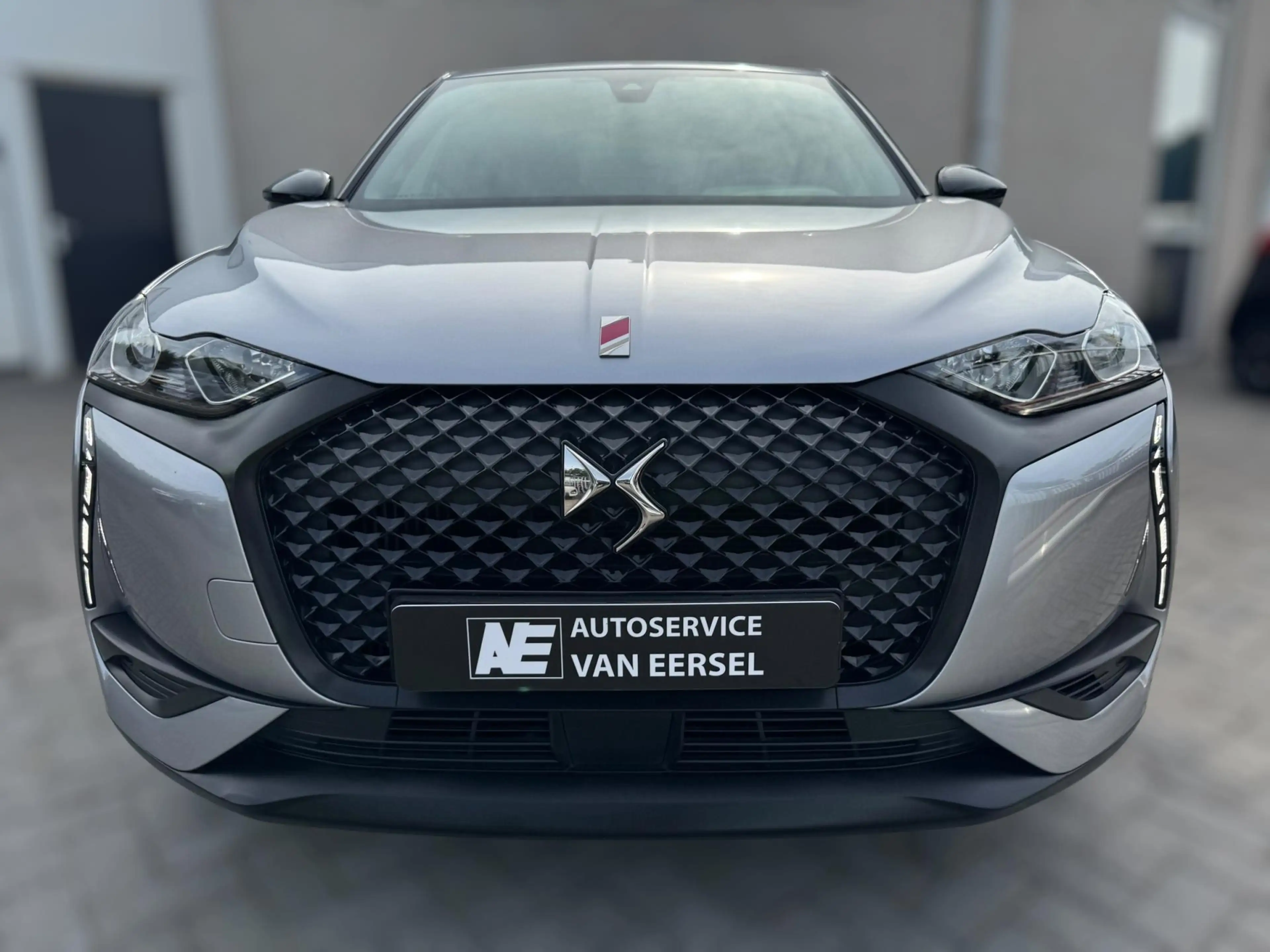 DS Automobiles DS 3 Crossback 1.2 PureTech Business AUTOMAAT / PDC / CARPLAY / C — photo 6
