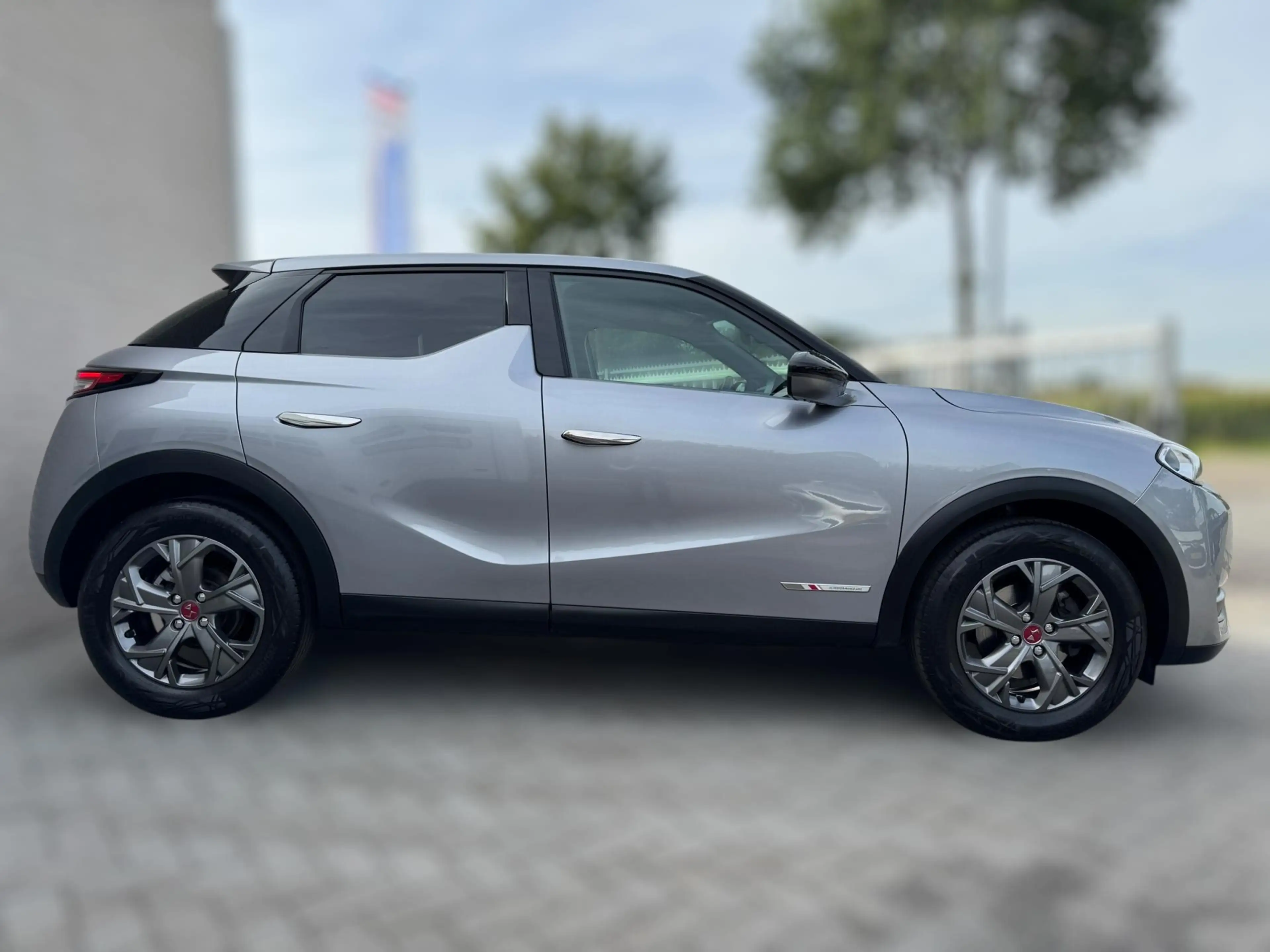 DS Automobiles DS 3 Crossback 1.2 PureTech Business AUTOMAAT / PDC / CARPLAY / C — photo 7