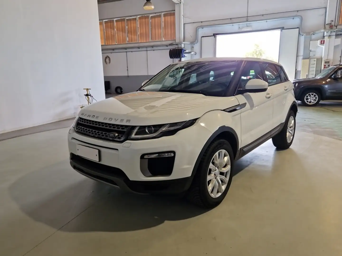 Land Rover Range Rover Evoque 2.0 TD4 150cv SE - 1