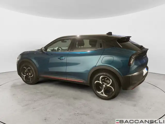 Alfa Romeo Junior view 2