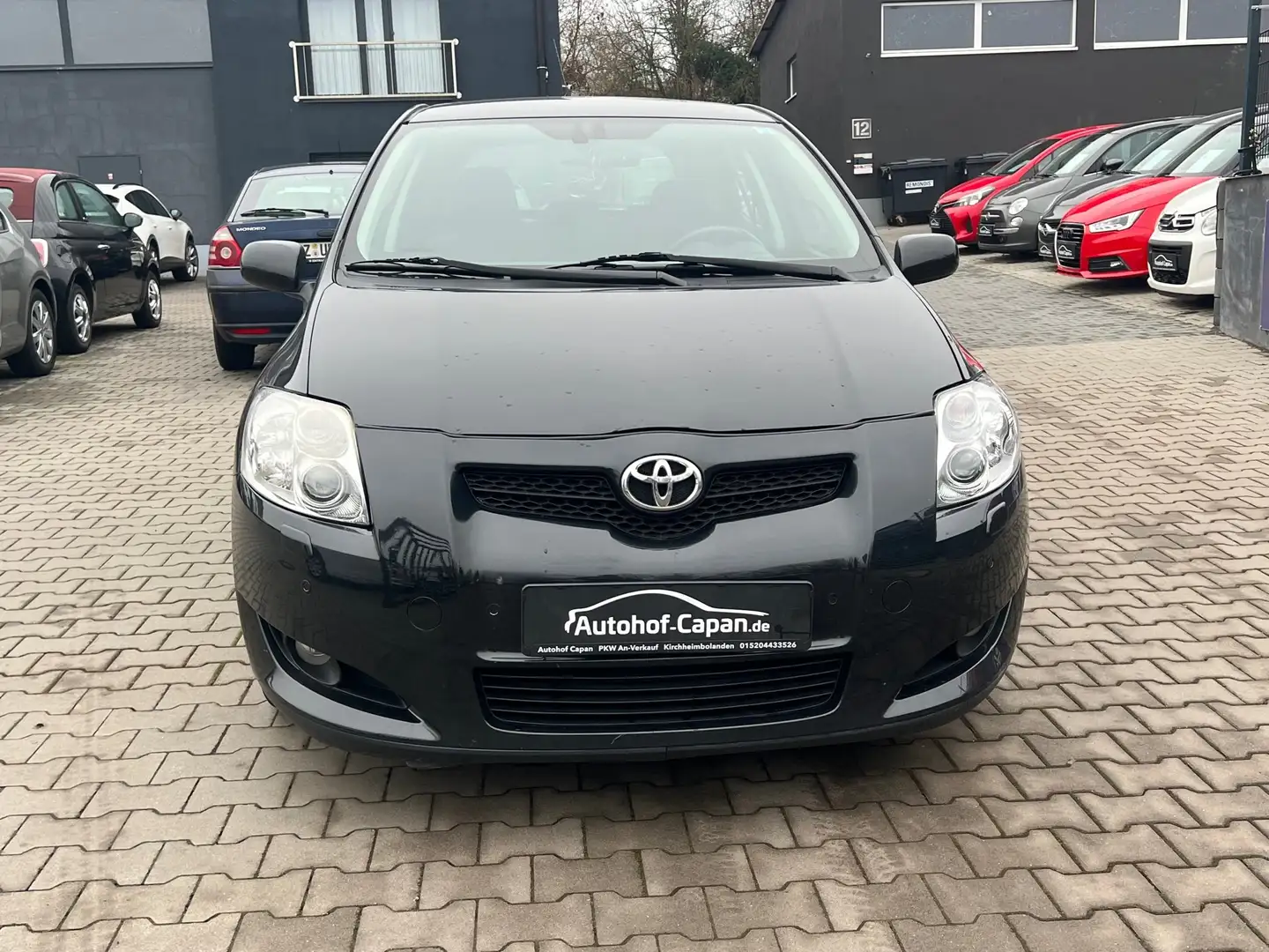 Toyota Auris Executive/2.Ha/Automatik/PDC/Xenon/Alus/Klimaau/ZV Zwart - 2