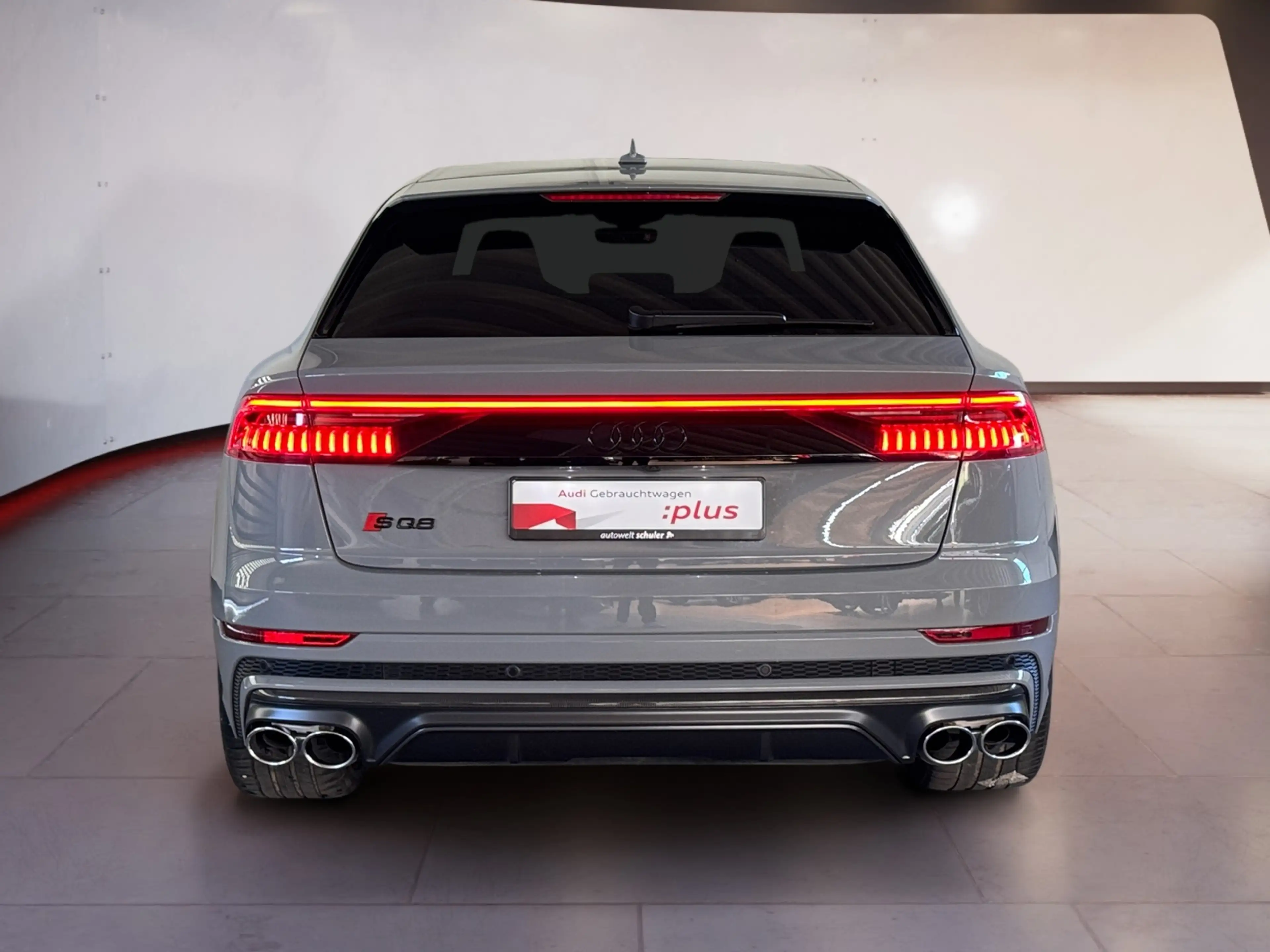 Audi SQ8 4.0 TFSI quattro AHK Pano Carbon Nachtsicht ACC 3 — photo 5
