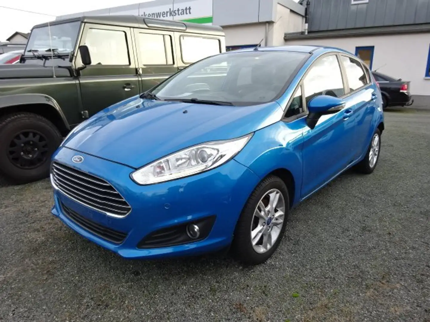 Ford Fiesta Trend *Winter-Paket*Easy-Driver-Paket* Bleu - 1