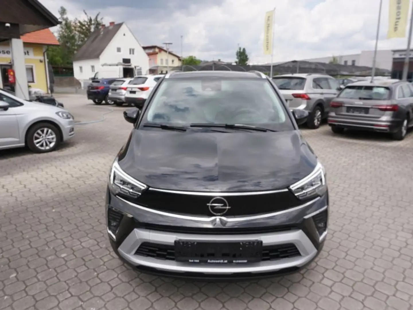 Opel Crossland 1,2 Turbo Elegance *TOPAUSSTATTUNG* Schwarz - 2