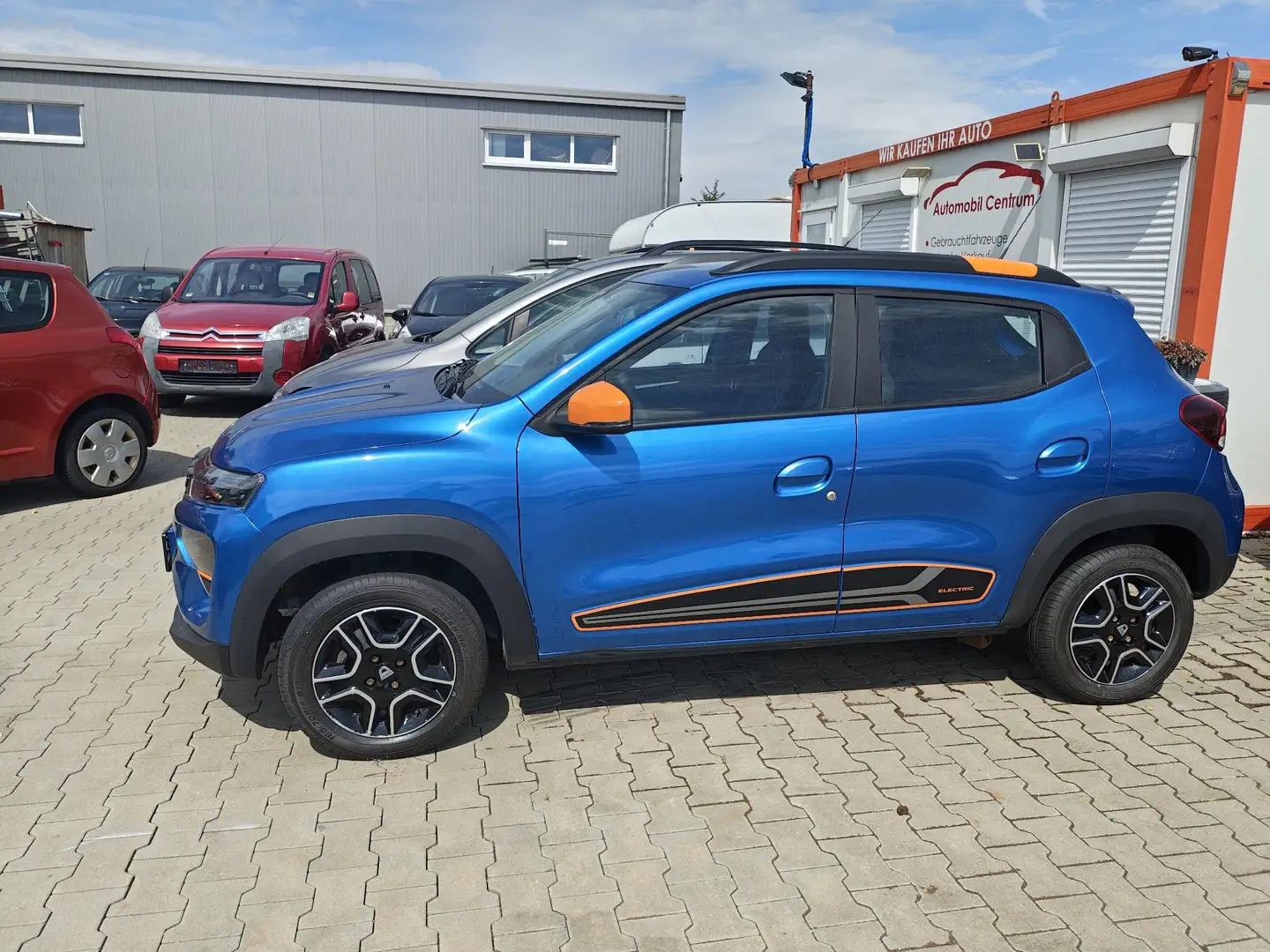 Dacia Spring Comfort Plus Blau - 2