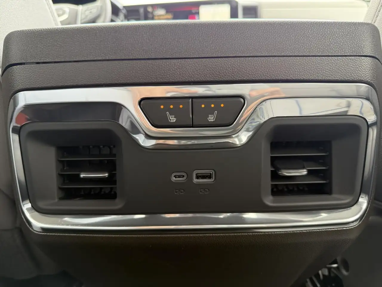 GMC Sierra 1500 photo GMC Sierra 1500