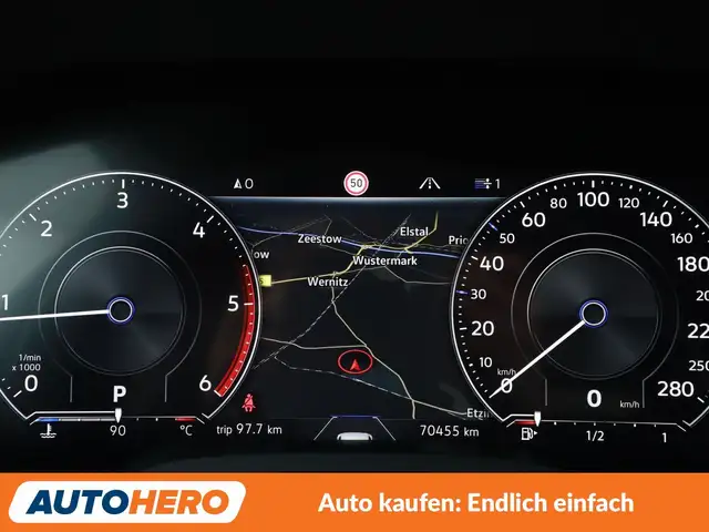 Volkswagen Touareg view 20