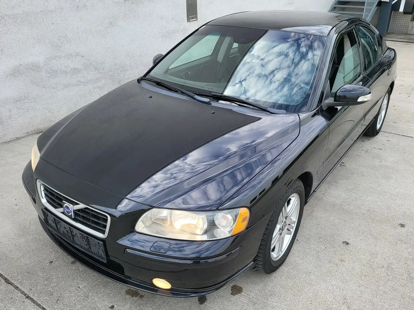 Volvo S60 Sport D5 Geartronic Fekete - 1