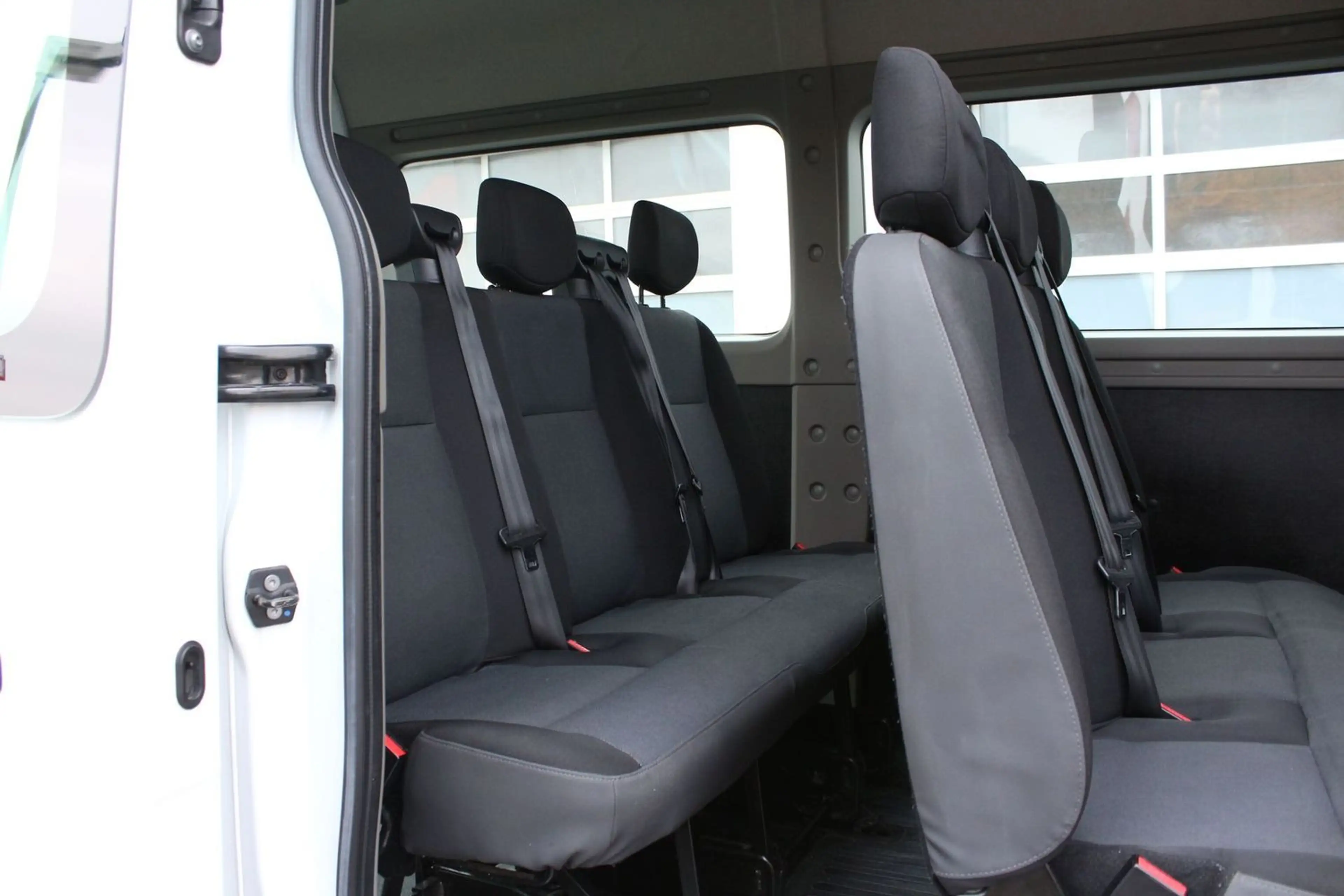 Renault Master L2H2 9-Sitzer Klima — photo 15