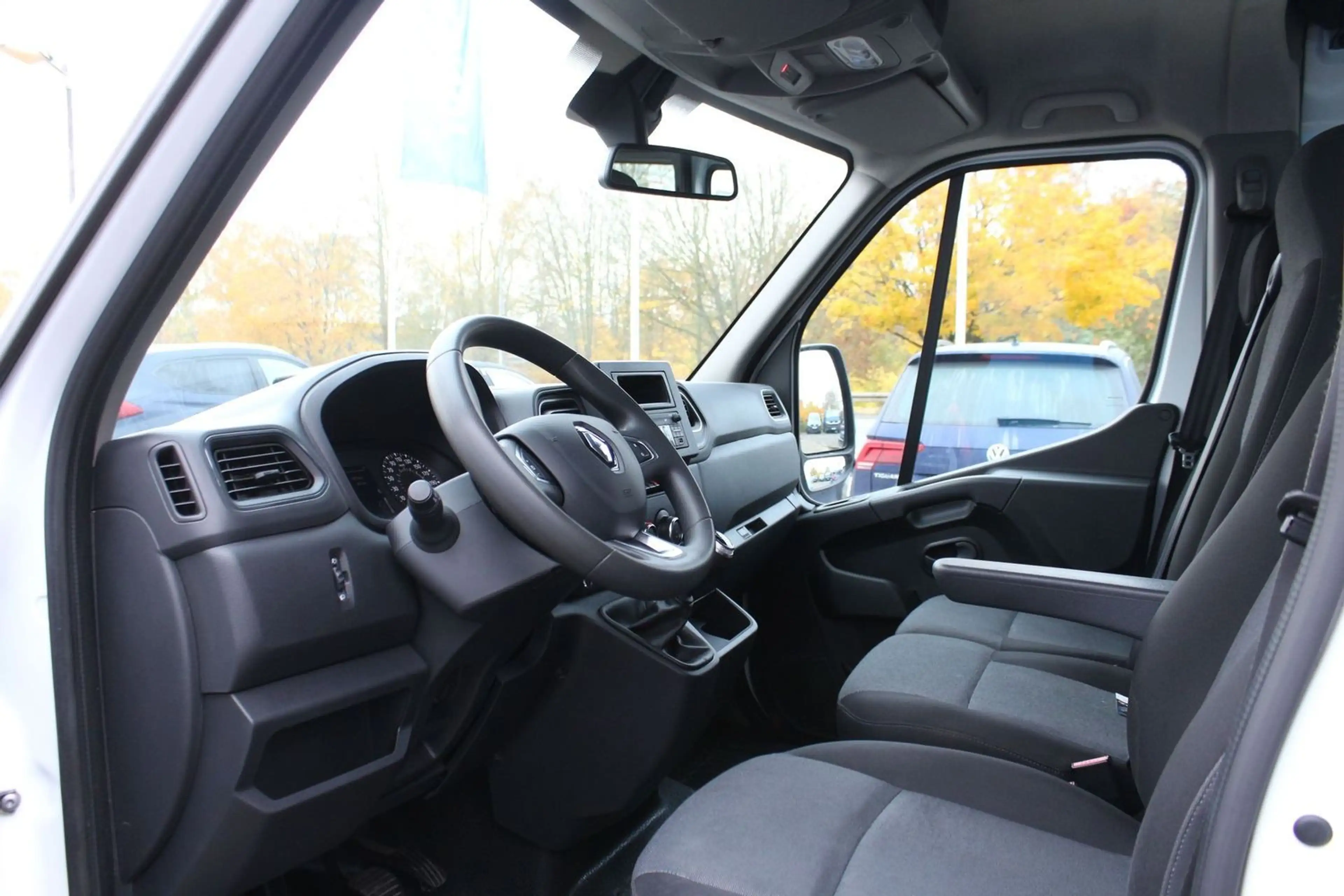 Renault Master L2H2 9-Sitzer Klima — photo 9