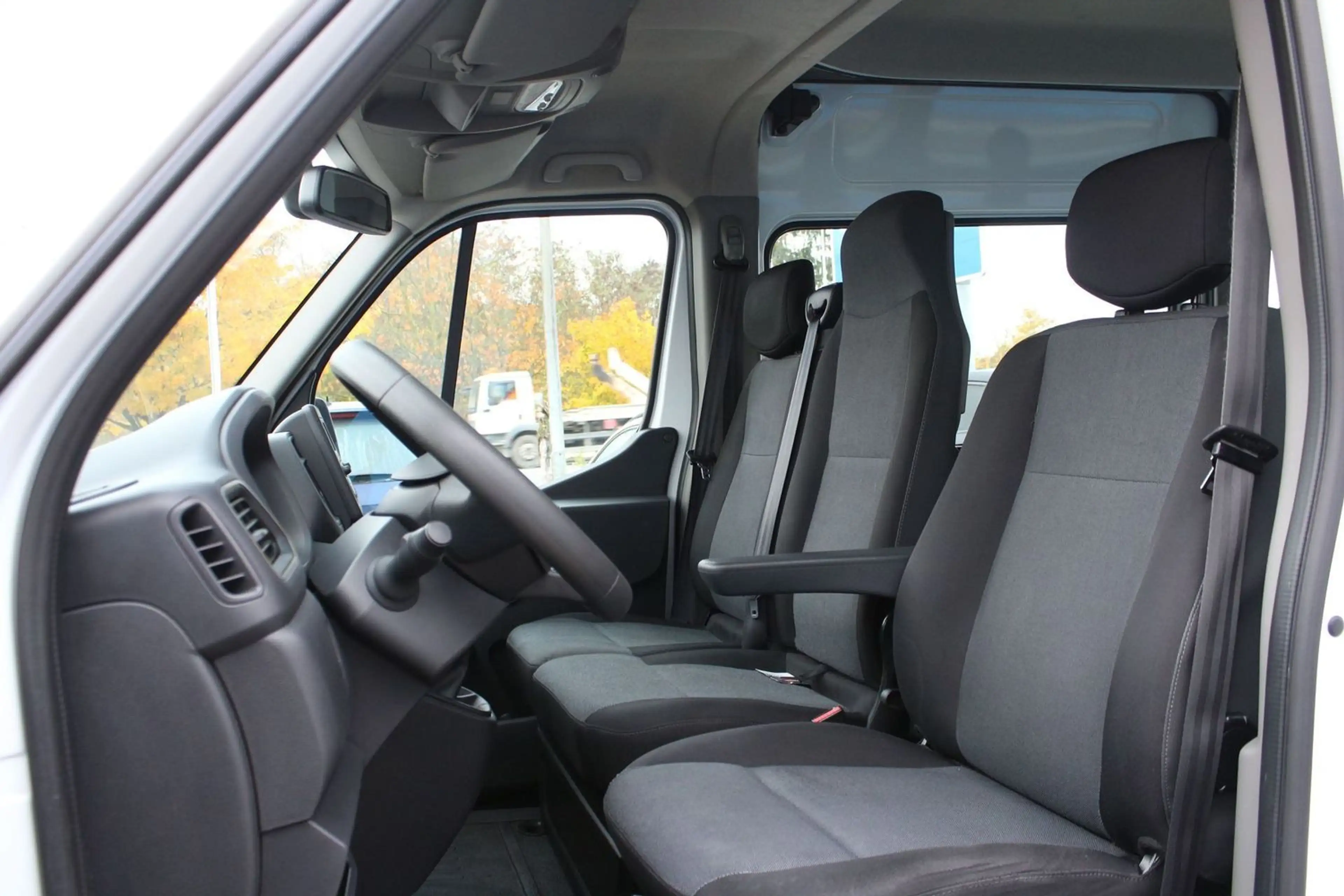 Renault Master L2H2 9-Sitzer Klima — photo 10