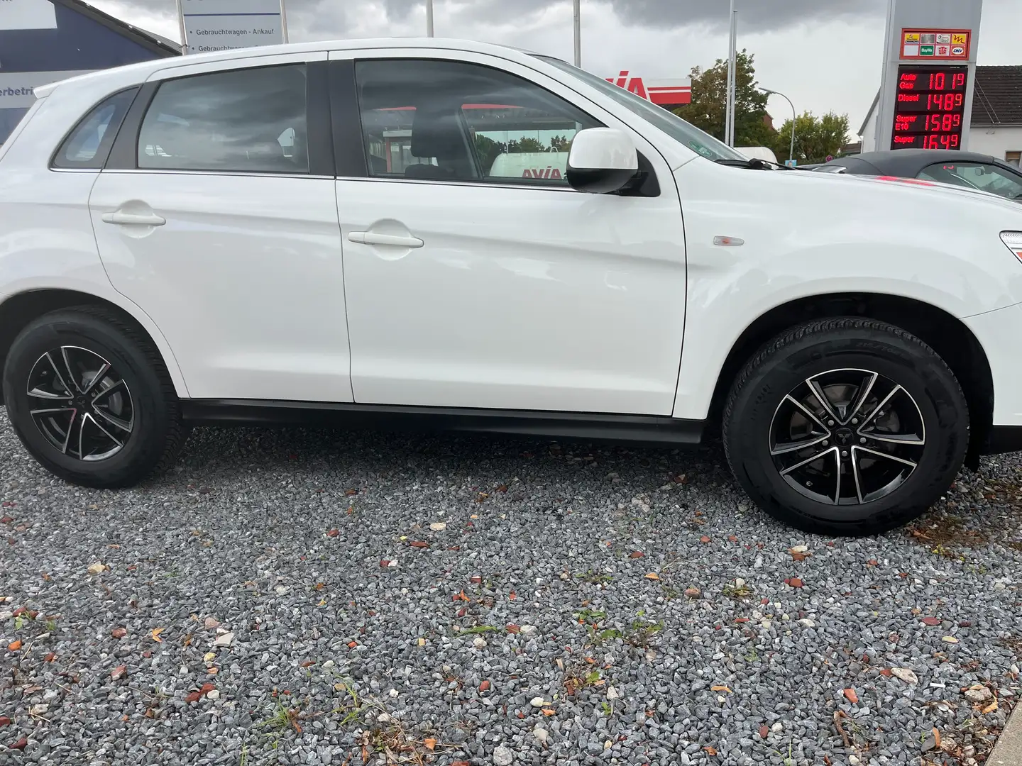 Mitsubishi ASX Edition 100 2WD Weiß - 2