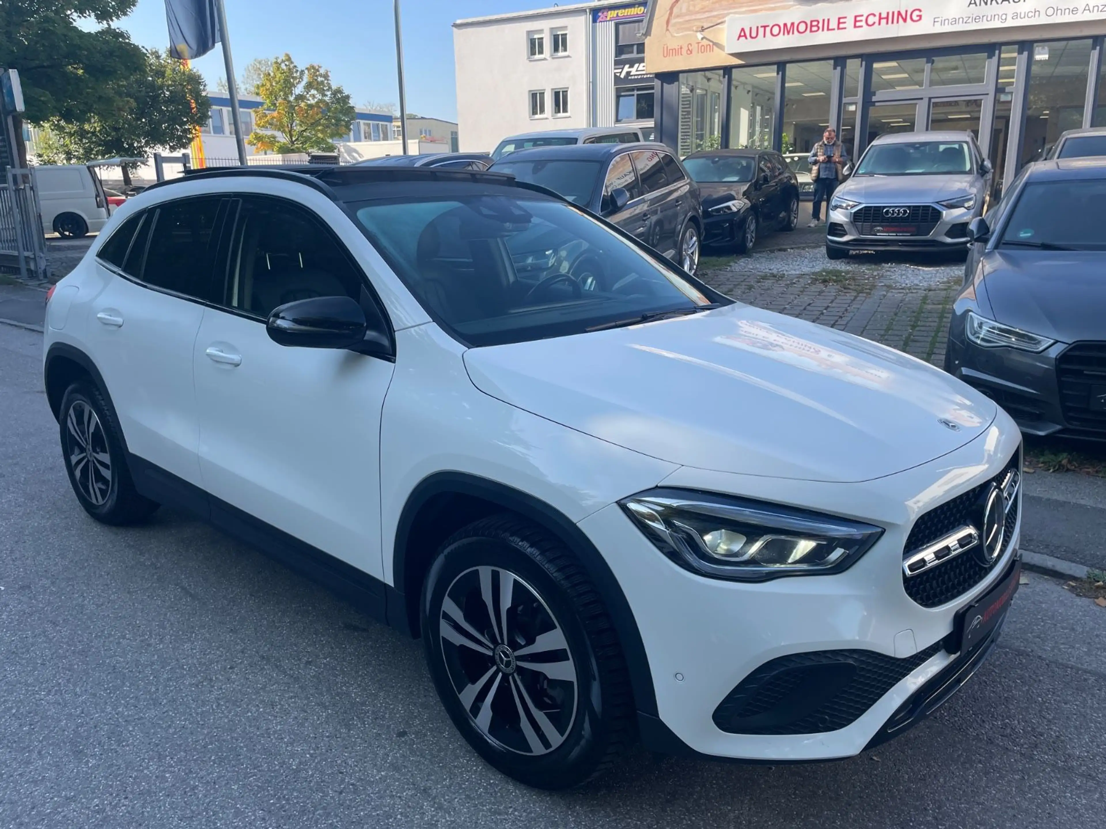 Mercedes-Benz GLA 250 e EQ*Pano*Navi*Kamera*LED*Leder*HeadUp* — photo 7
