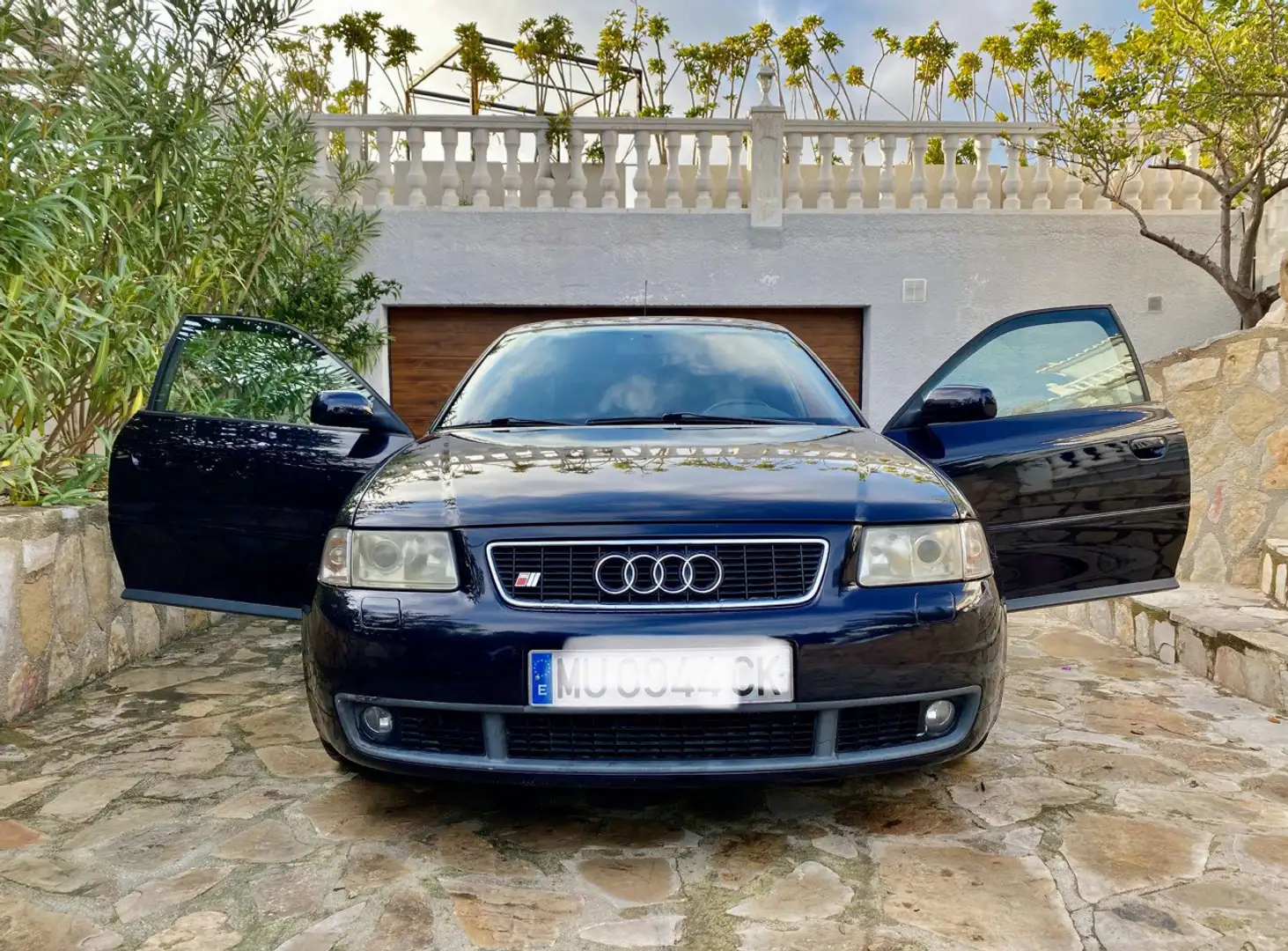 Audi S3 1.8 T quattro - 2