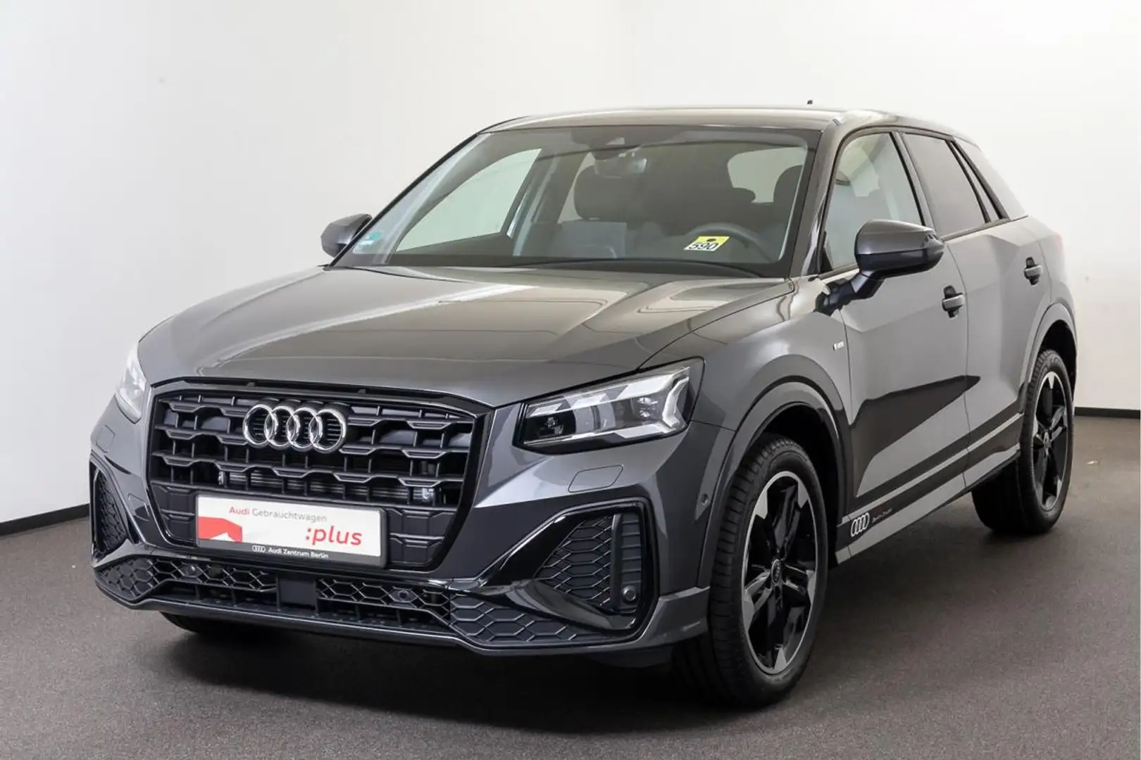 Audi Q2 S line 35 TFSI S tronic Grau - 2