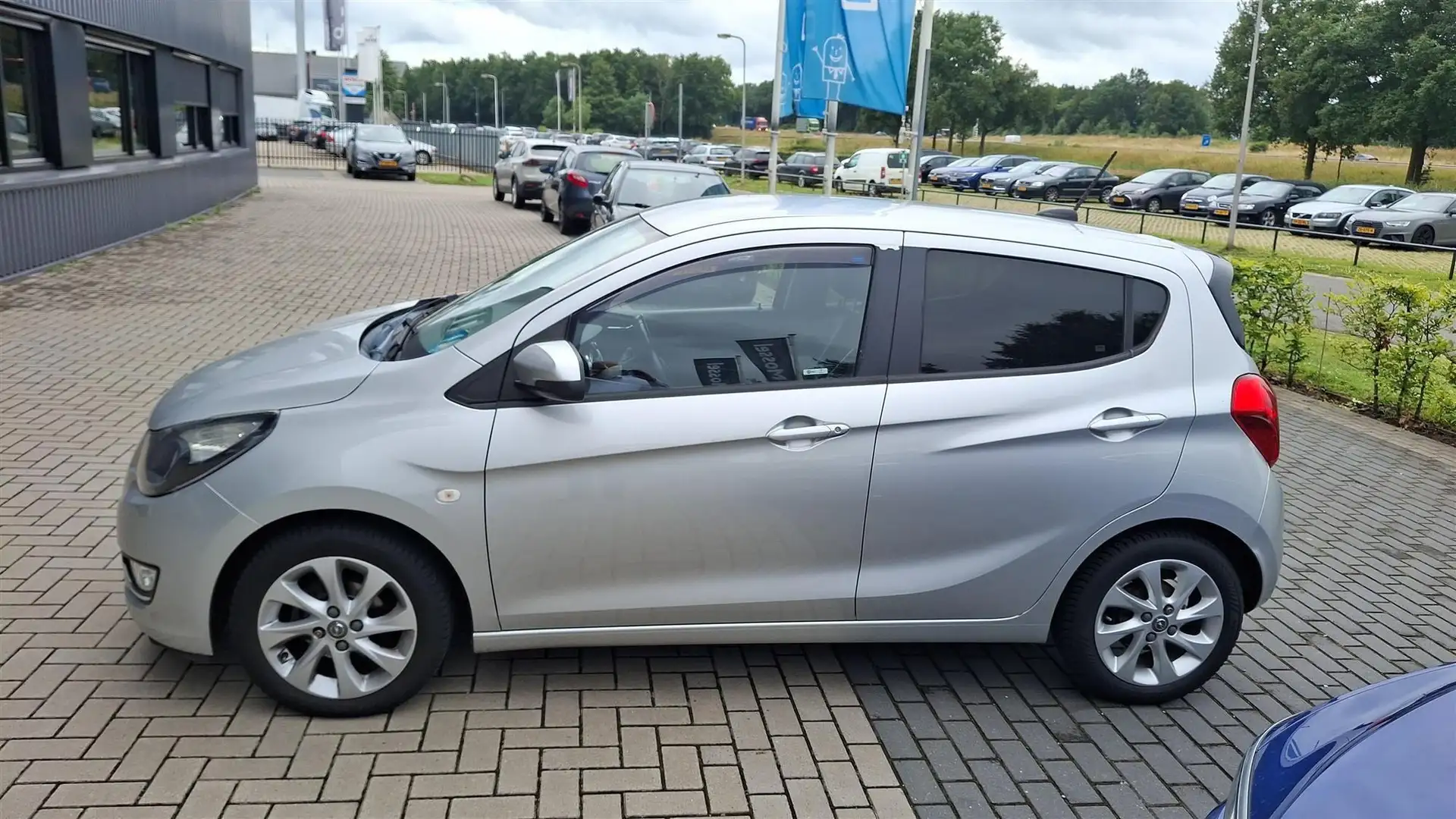 Opel Karl 1.0 ecoFLEX Innovation Grijs - 2