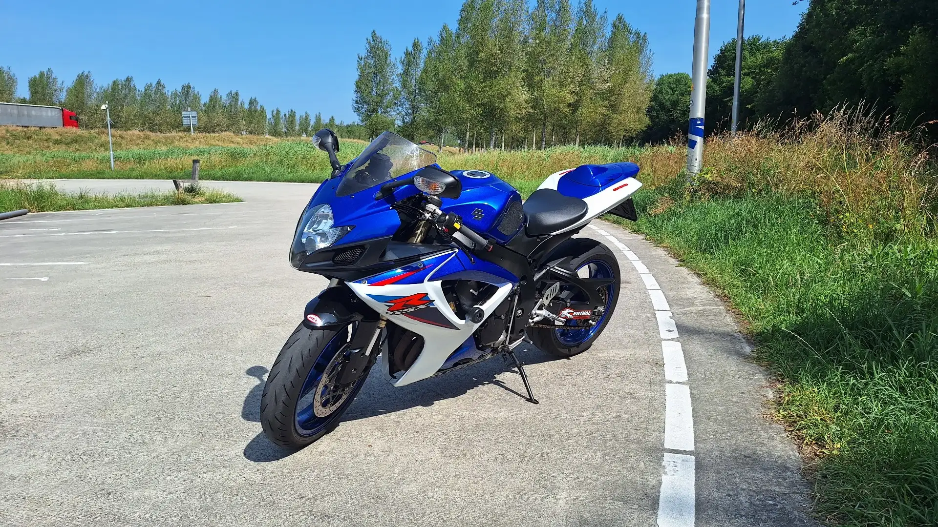 Suzuki GSX-R 600 Blauw - 2