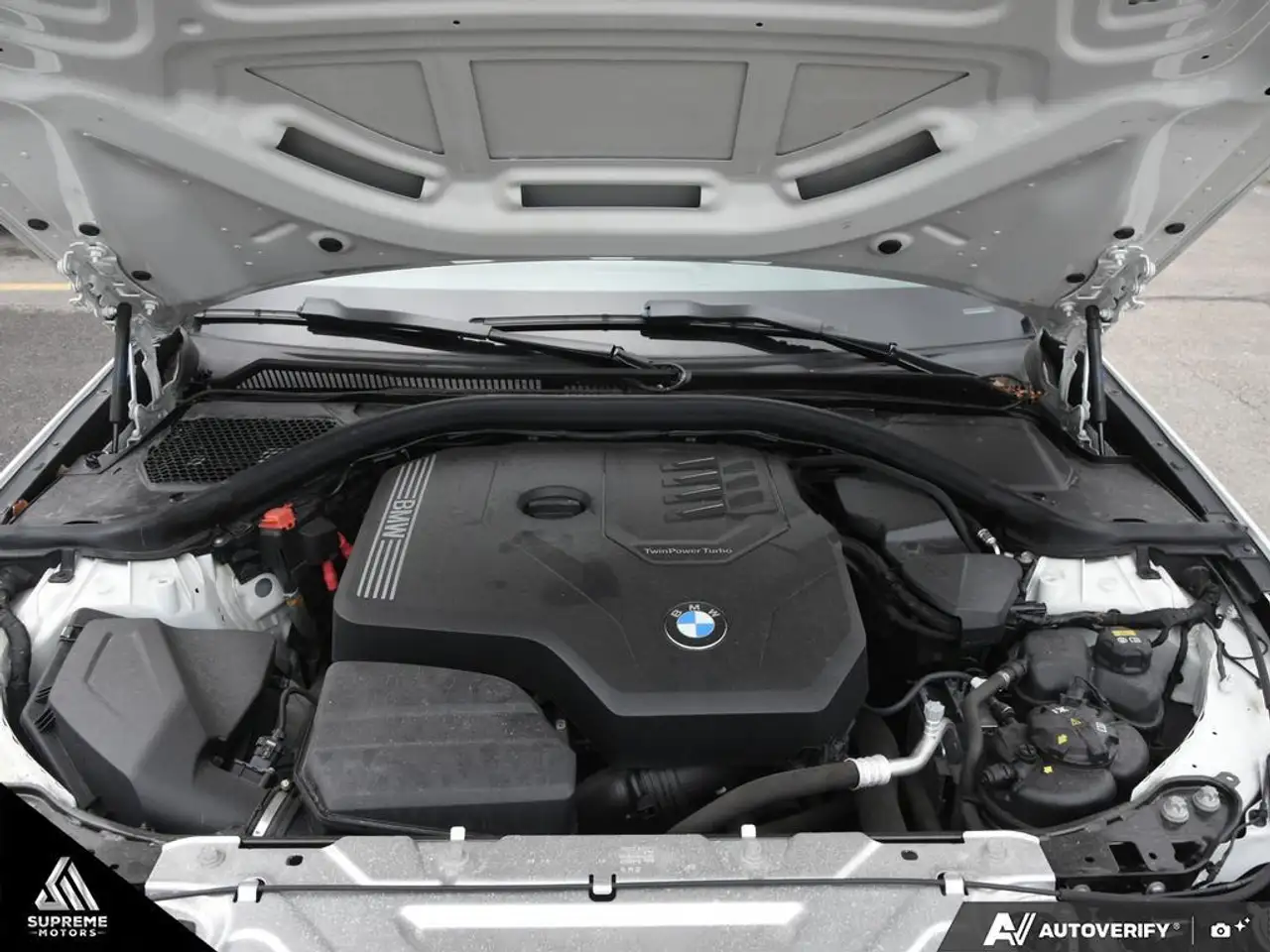BMW 3 Series photo BMW 3 Series
