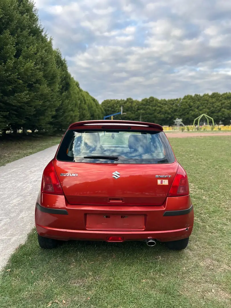 Suzuki Swift 1.3i GTi - 2
