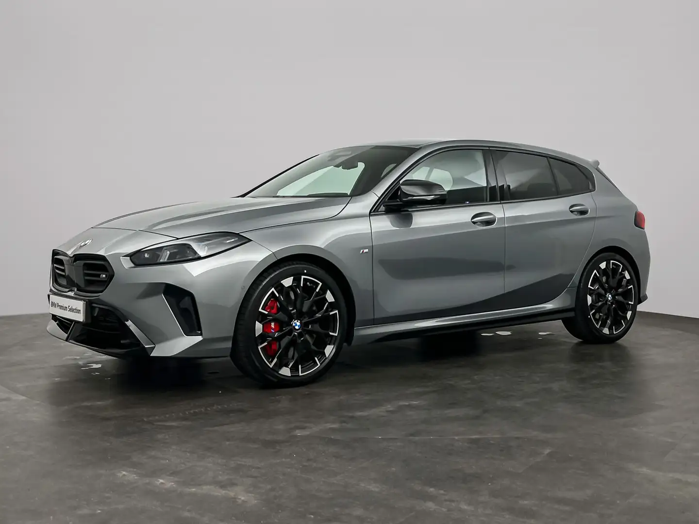 BMW 135 1-serie M135 xDrive | M-Sportstoelen | Head Up Dis Gris - 1