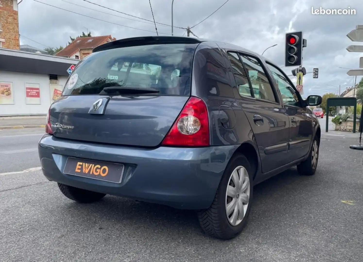 Renault Clio CAMPUS 1.2 75 DYNAMIQUE DISTRIBUTION OK GARANTIE 6 MOIS Gris - 2