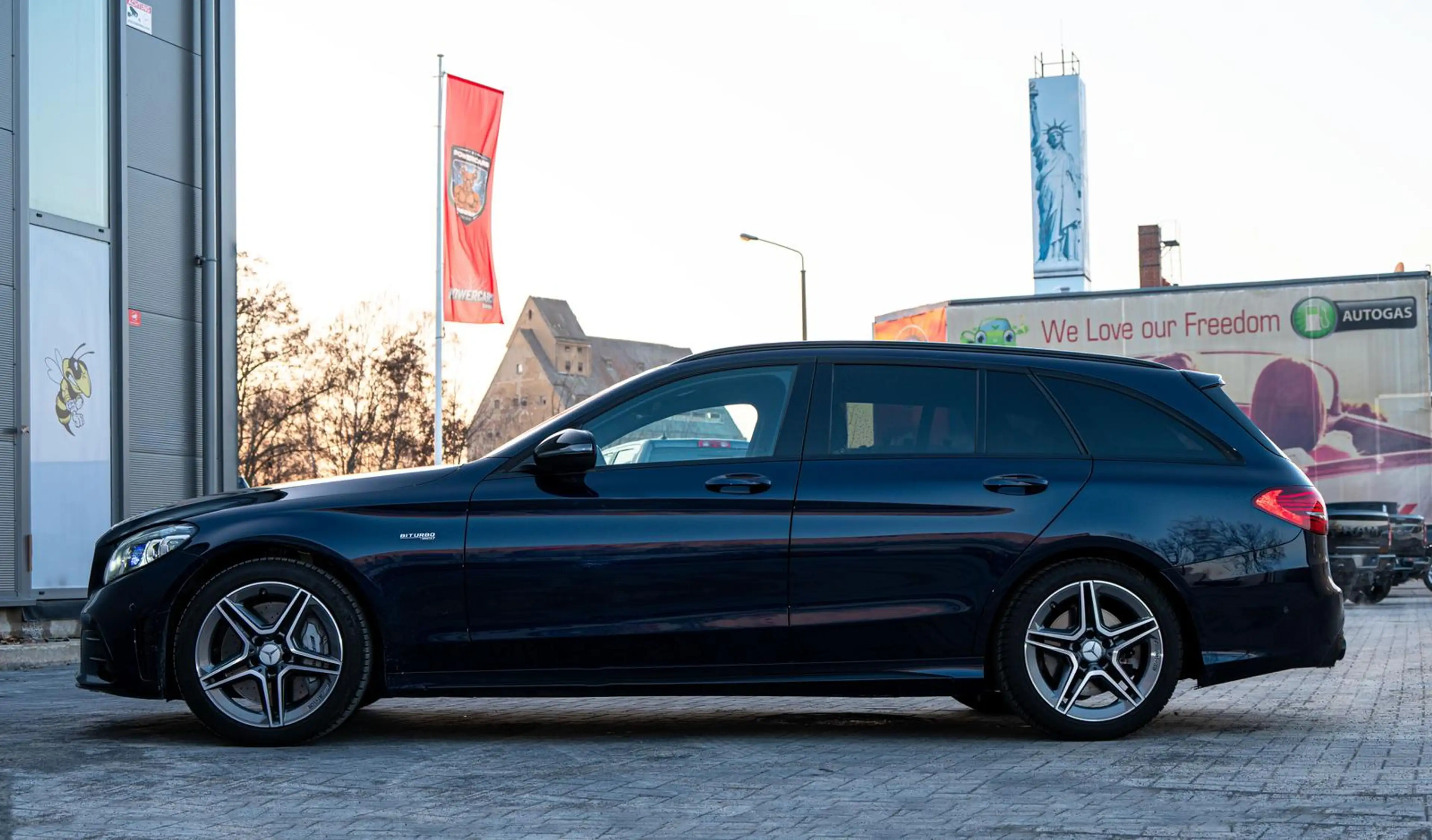 Mercedes-Benz C 43 AMG C 43 T AMG 4Matic 3.0l,Matrix,Burmester,ACC — photo 4