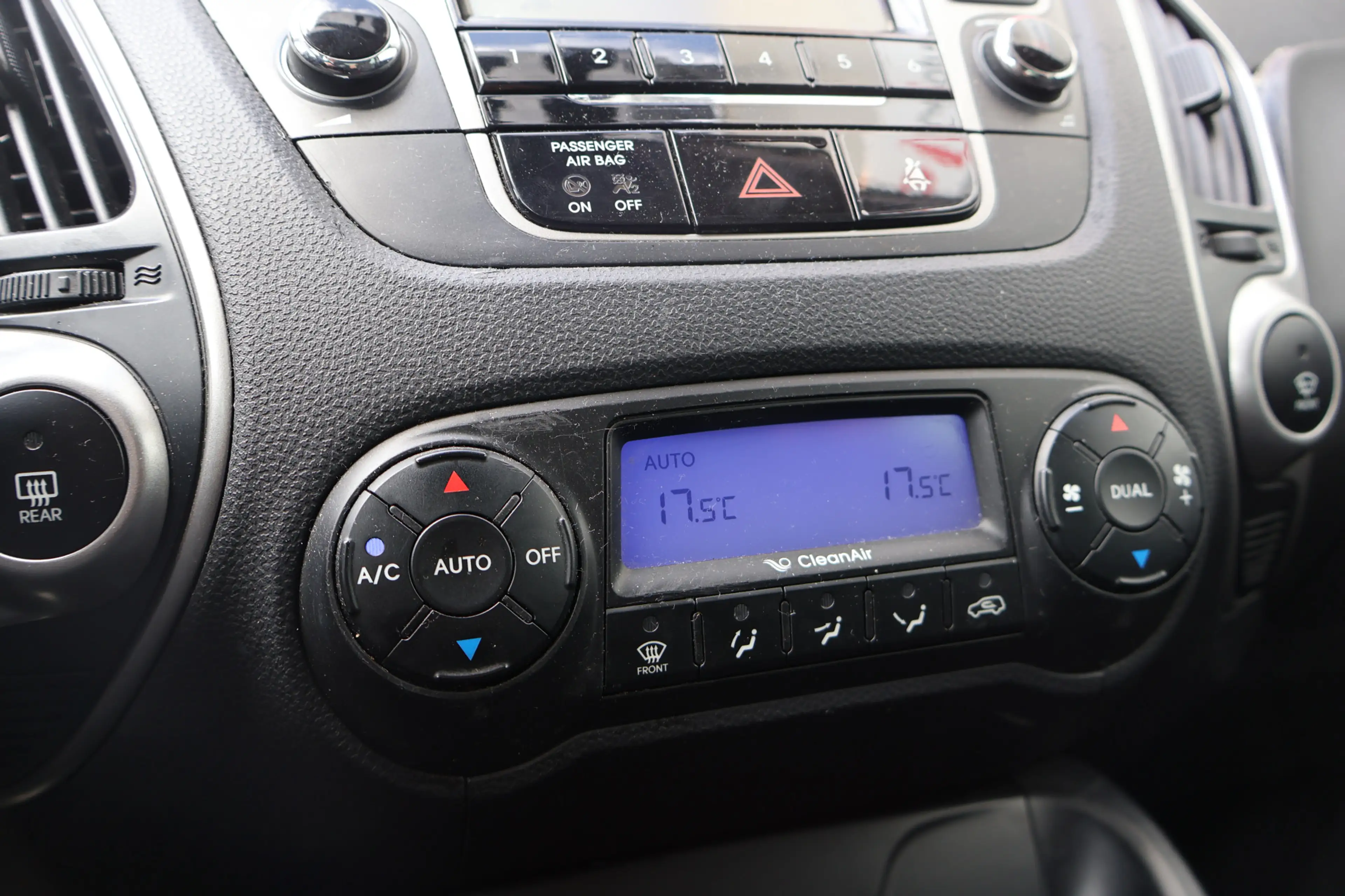 Hyundai iX35 2.0i Style — photo 10