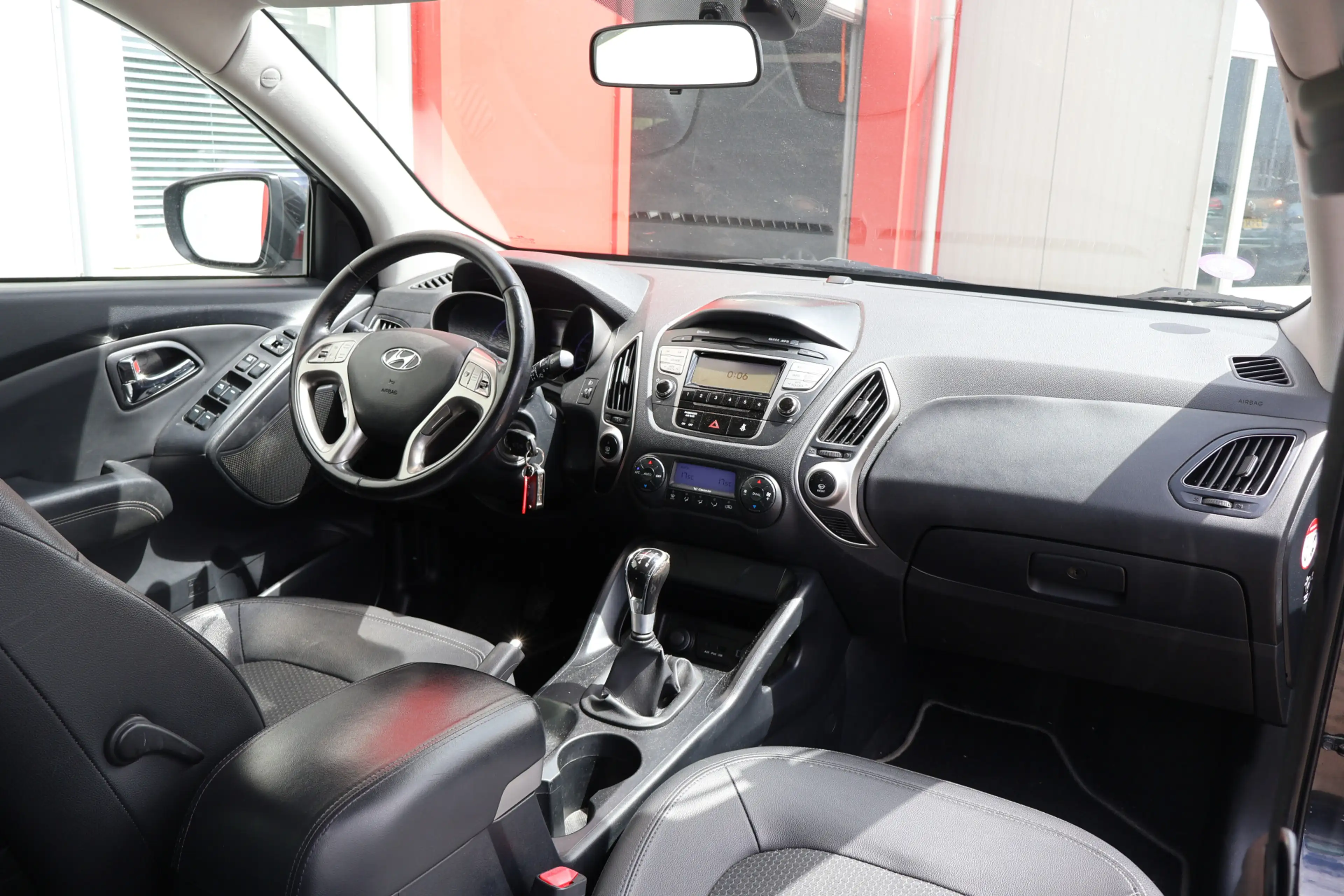 Hyundai iX35 2.0i Style — photo 6