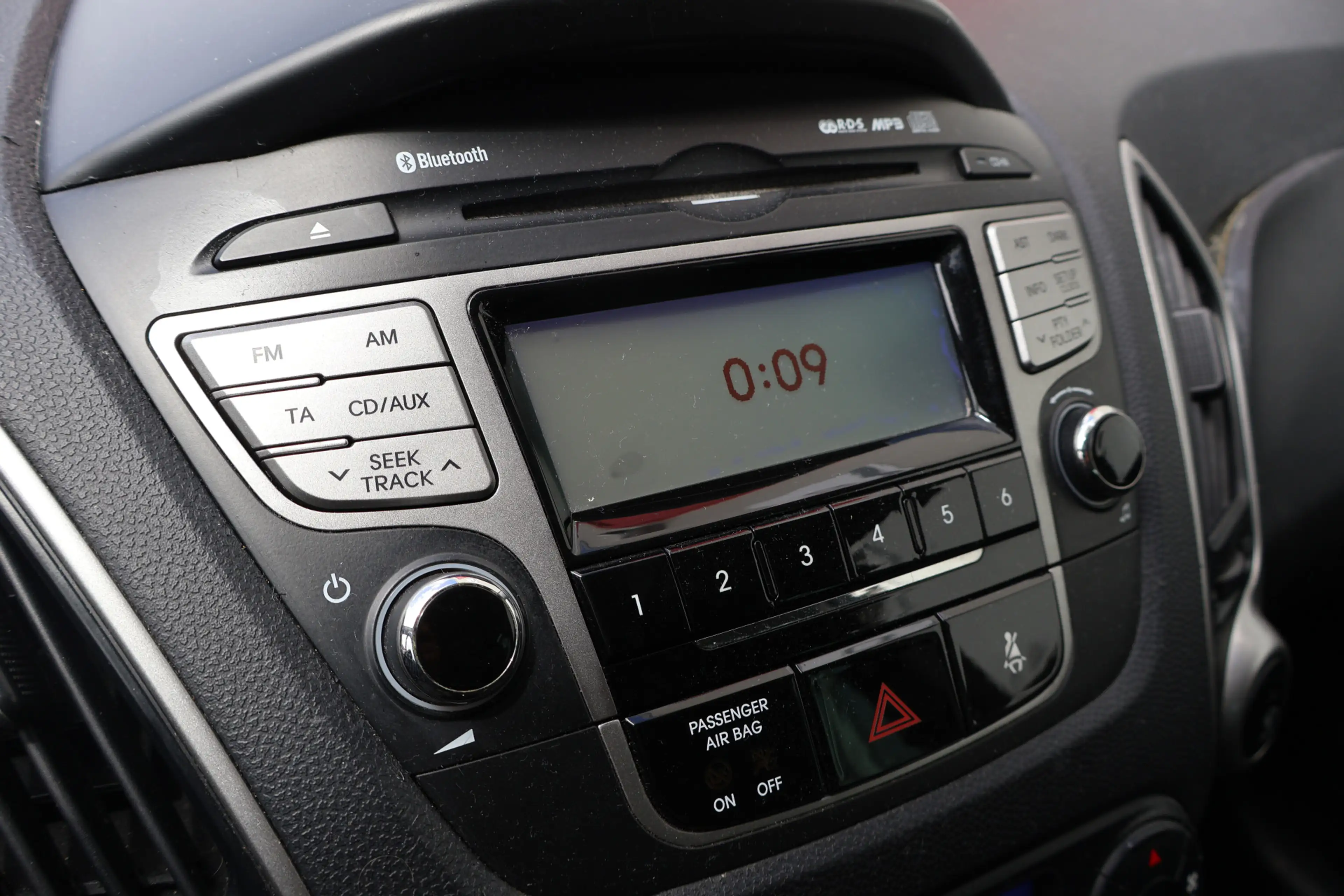 Hyundai iX35 2.0i Style — photo 9