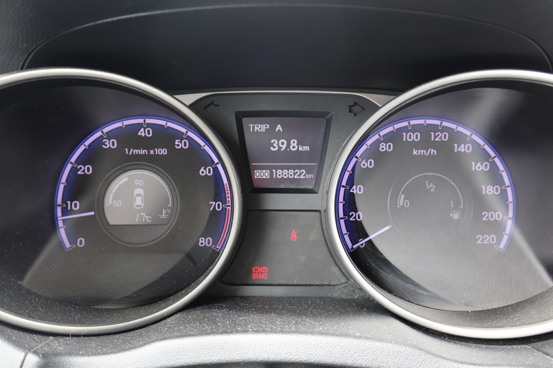 Hyundai iX35 2.0i Style — photo 8
