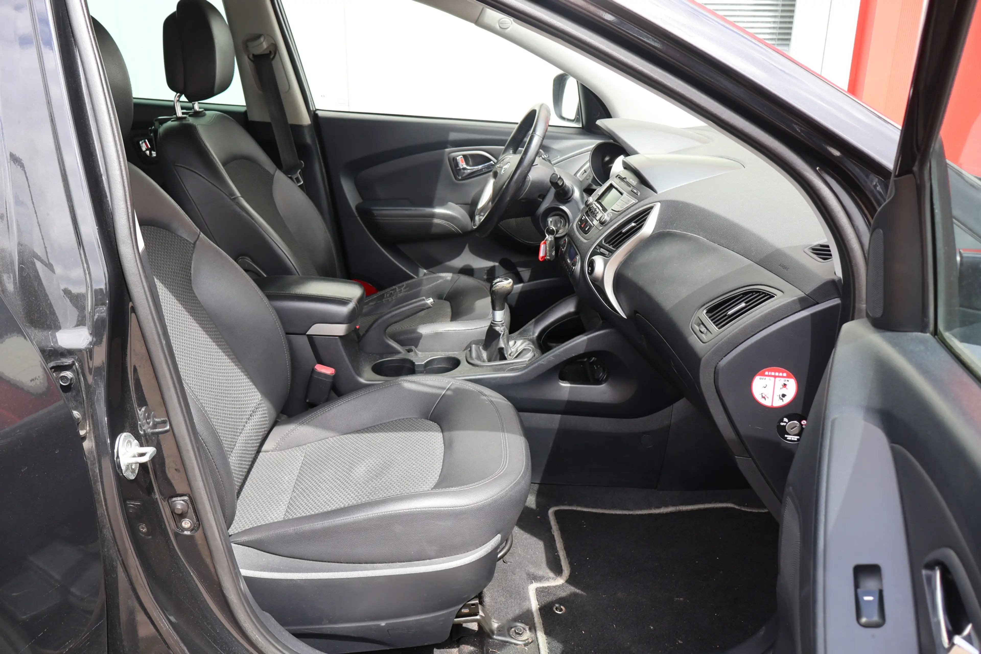 Hyundai iX35 2.0i Style — photo 14
