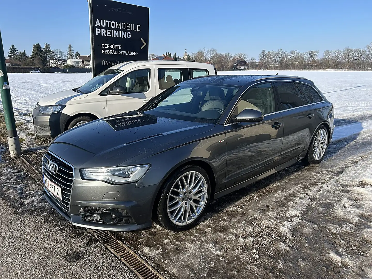 Audi A6 Avant 3,0 TDI clean Diesel Quattro S-tronic Grau - 1
