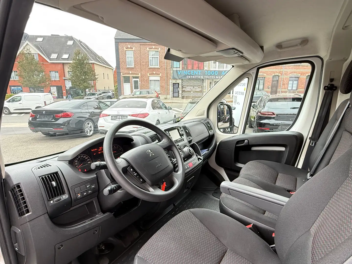 Peugeot Boxer 2.2 BlueHDi L3H3 CAM I Bluetooth Blanc - 2