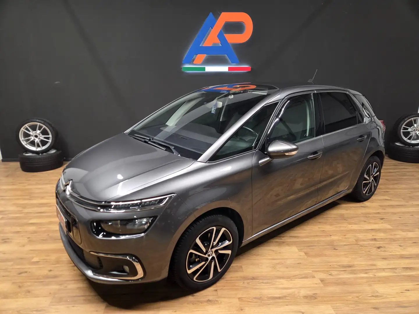 Citroen C4 Picasso 1.6 bluehdi Shine s&s 120cv Szürke - 2