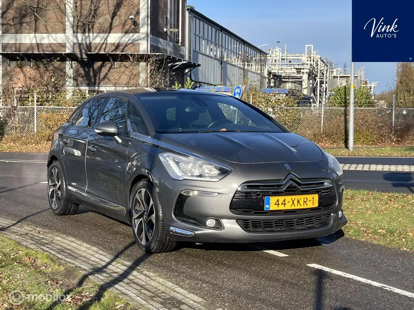 Citroen DS5 1.6 THP So Chic|Full Options|DEALER ONDERHOUDEN|AU Grijs - 1
