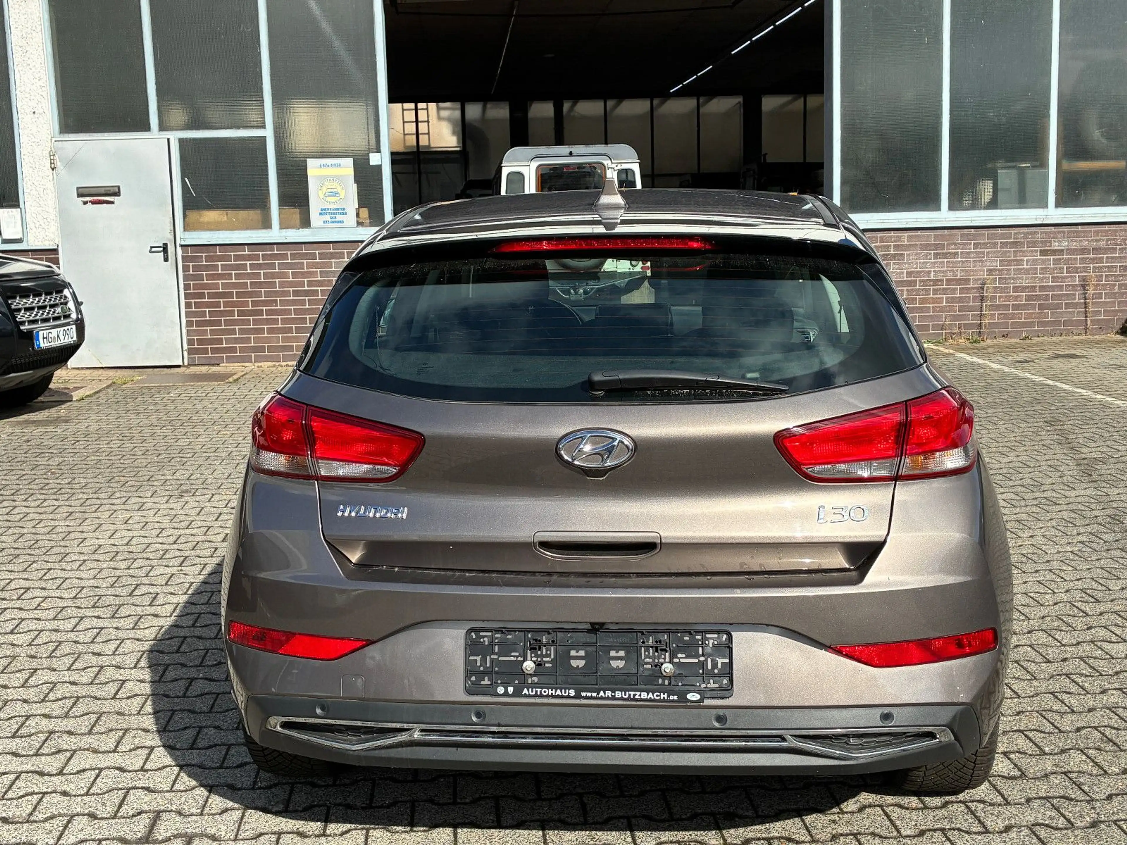 Hyundai i30 Automatik, Navigation, Tüv neu — photo 6