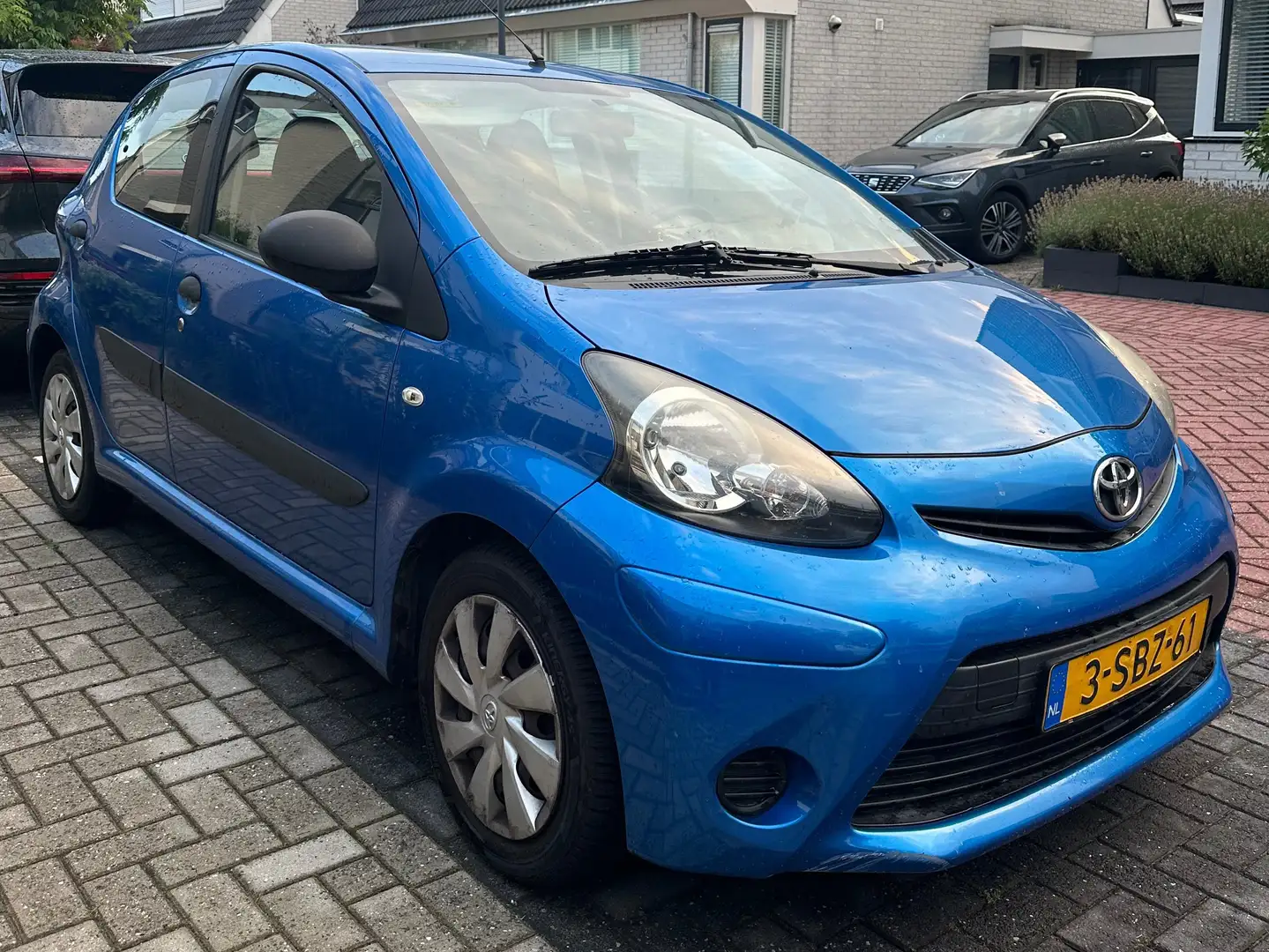 Toyota Aygo Aygo 1.0 VVT-i Now Blauw - 1