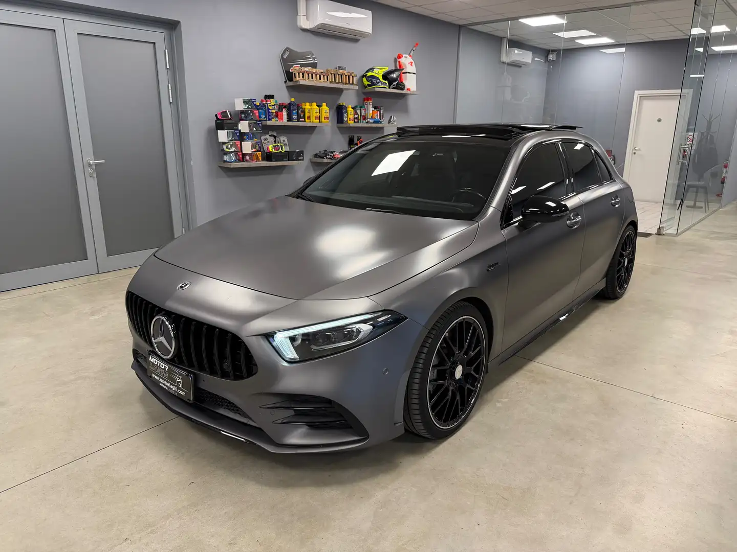 Mercedes-Benz A 35 AMG Classe A - W177 2018 Race Edition 4matic auto Gris - 1