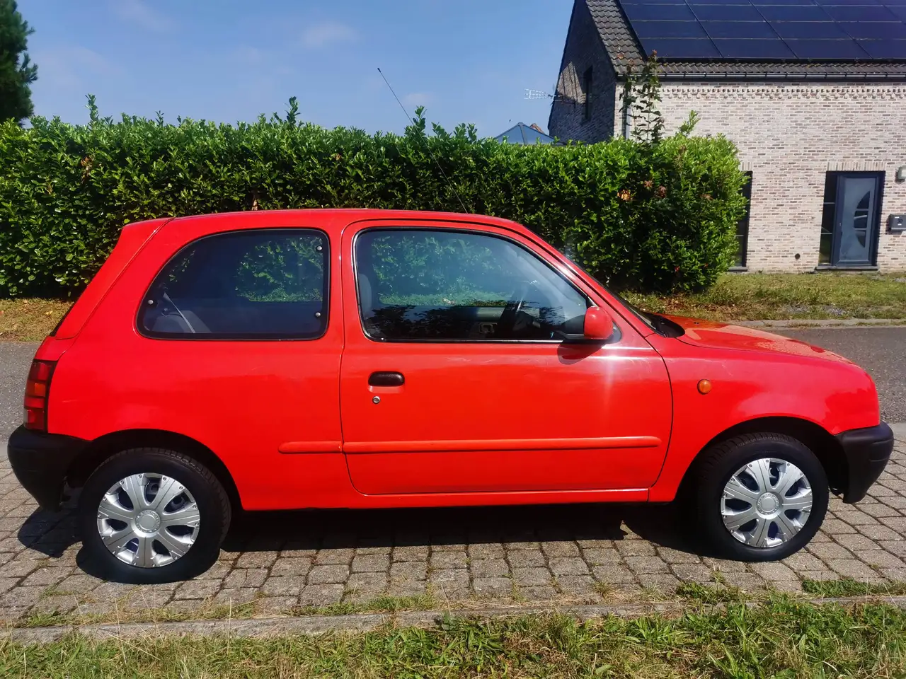 Nissan Micra 1.0i L, foto 4