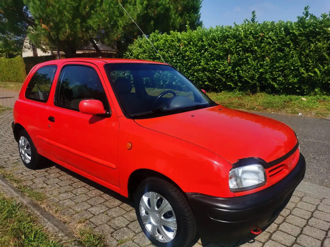 Nissan Micra 1.0i L, foto 3