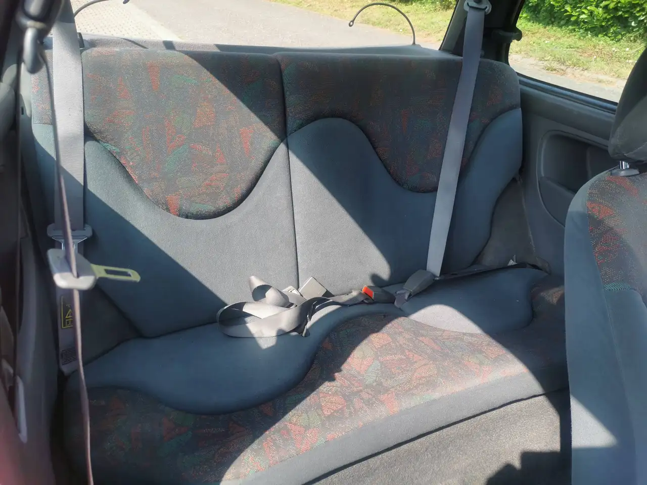 Nissan Micra 1.0i L, foto 12