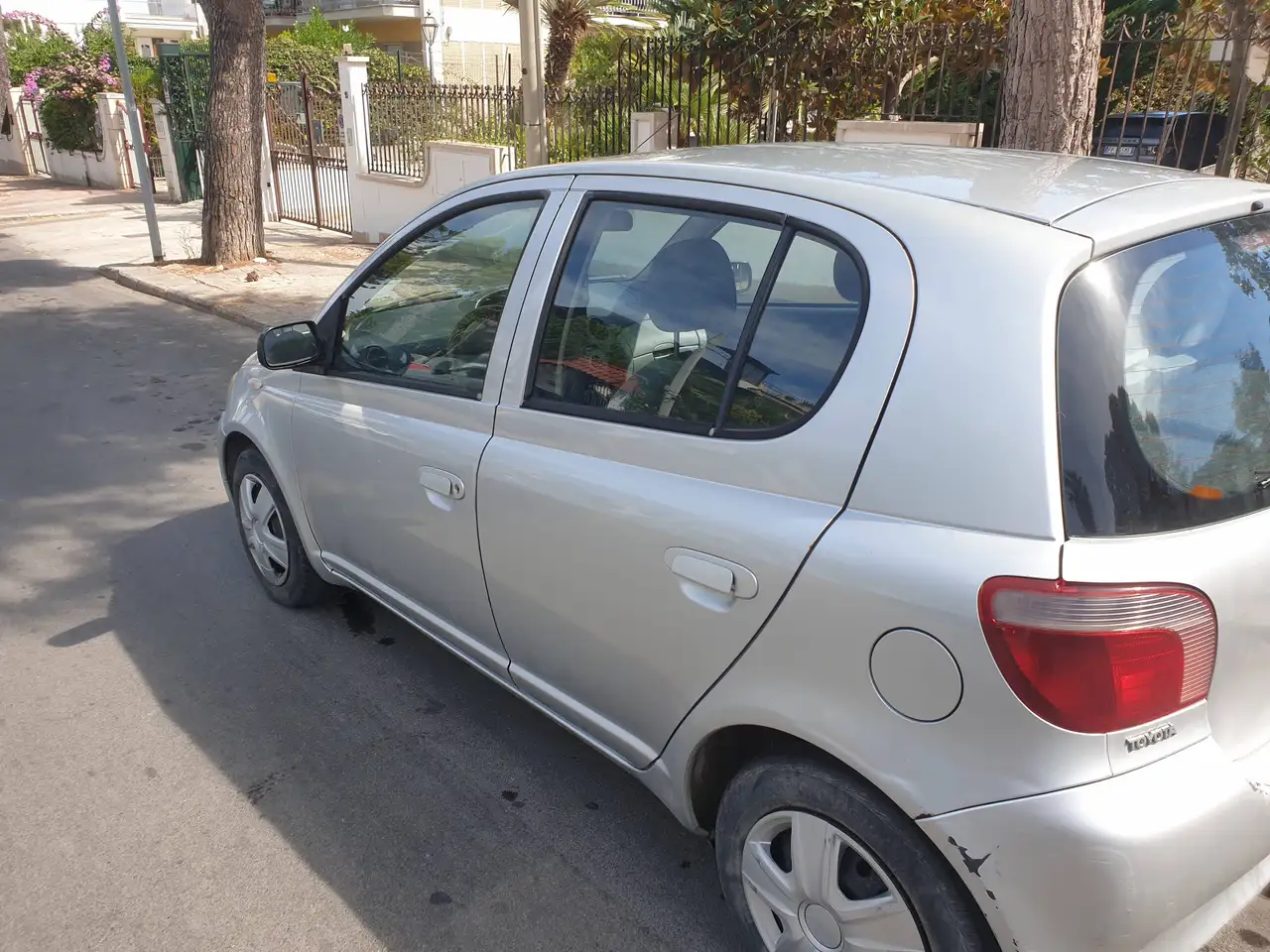 Toyota Yaris I 1999 5p 1.0 Sol, foto 3