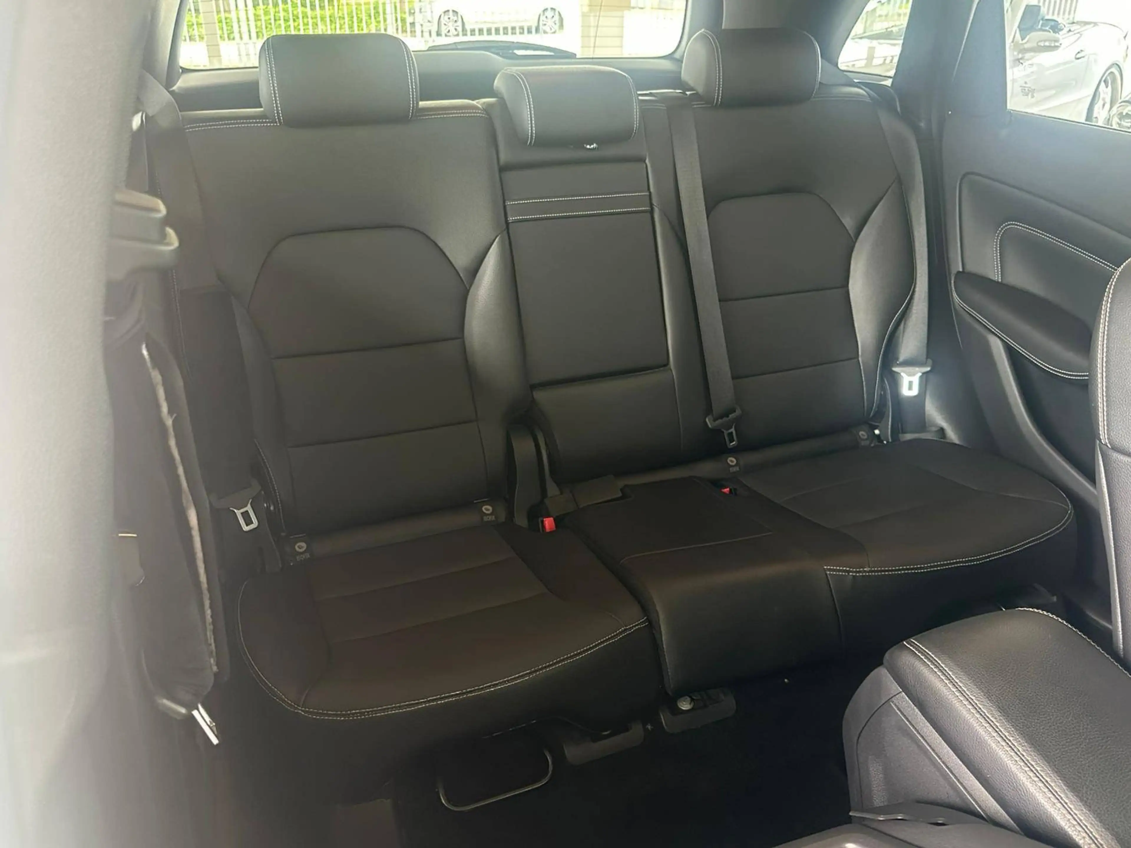 Mercedes-Benz B 220 B 220 4Matic (246.247) — photo 11